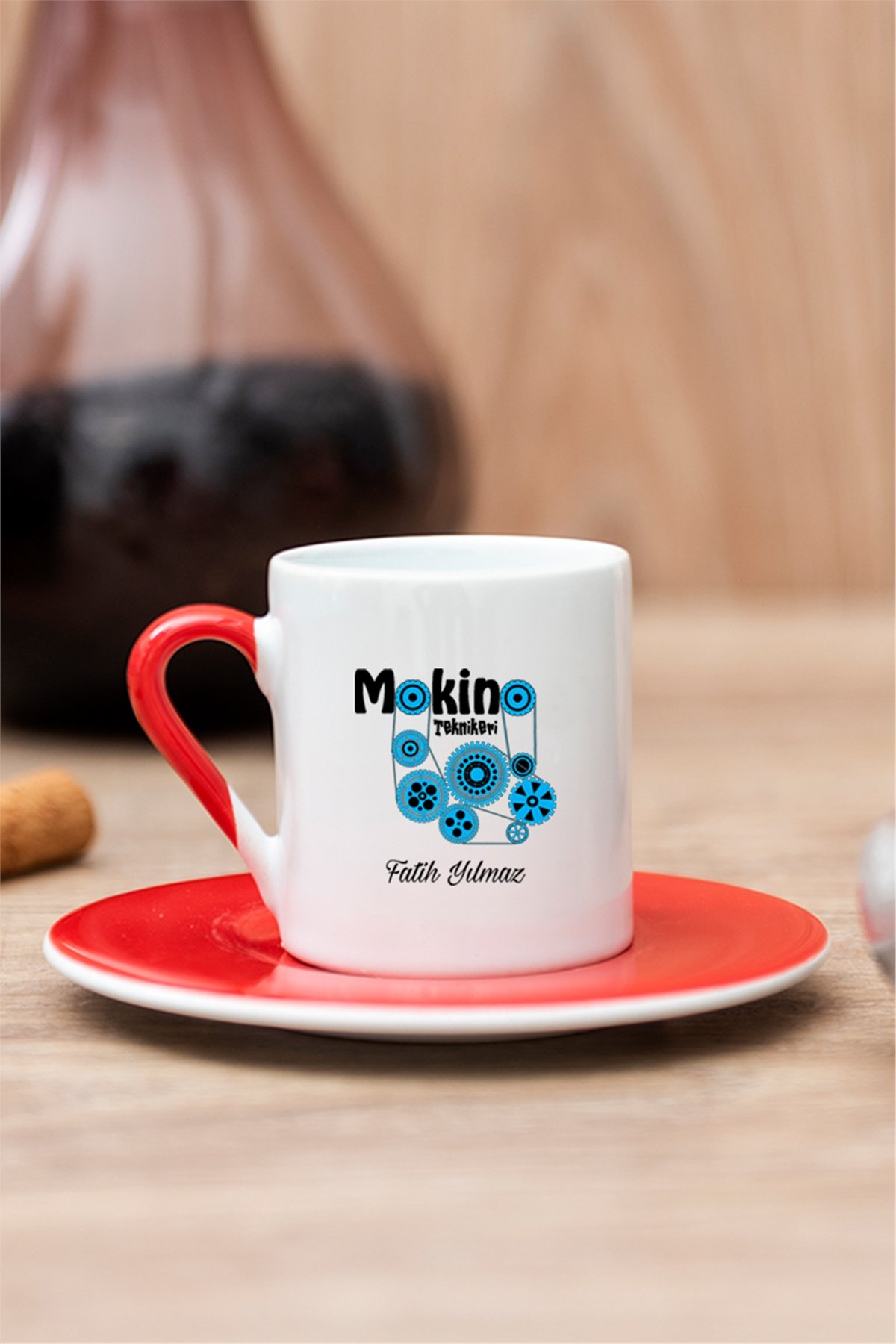 Makine Teknikeri Renkli Türk Kahvesi Fincanı