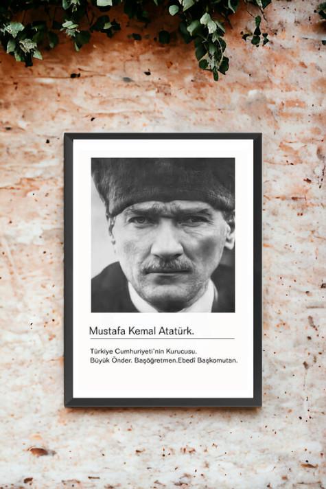 Mustafa Kemal Atatürk Portreli Dikdörtgen Fotoğraf Çerçevesi