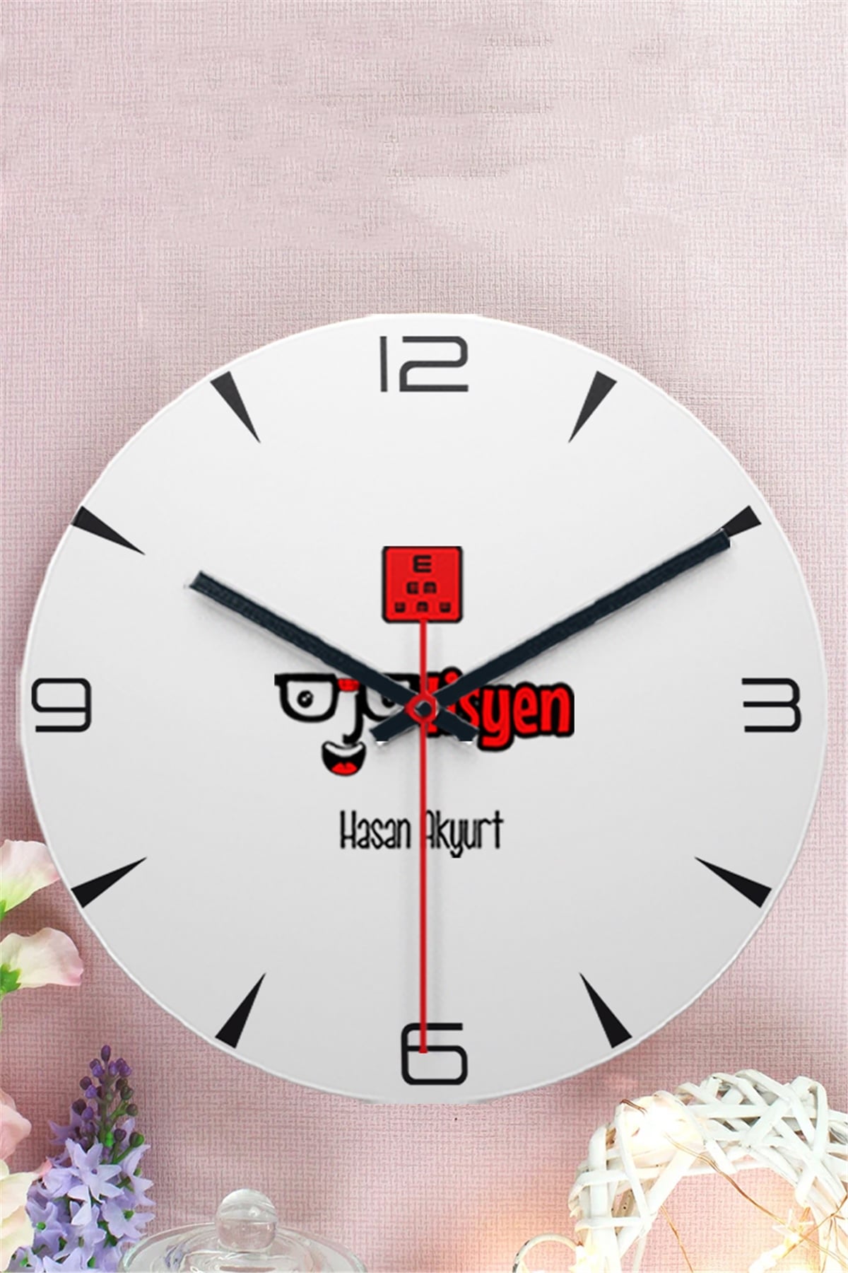 Optisyen Ahşap Duvar Saati