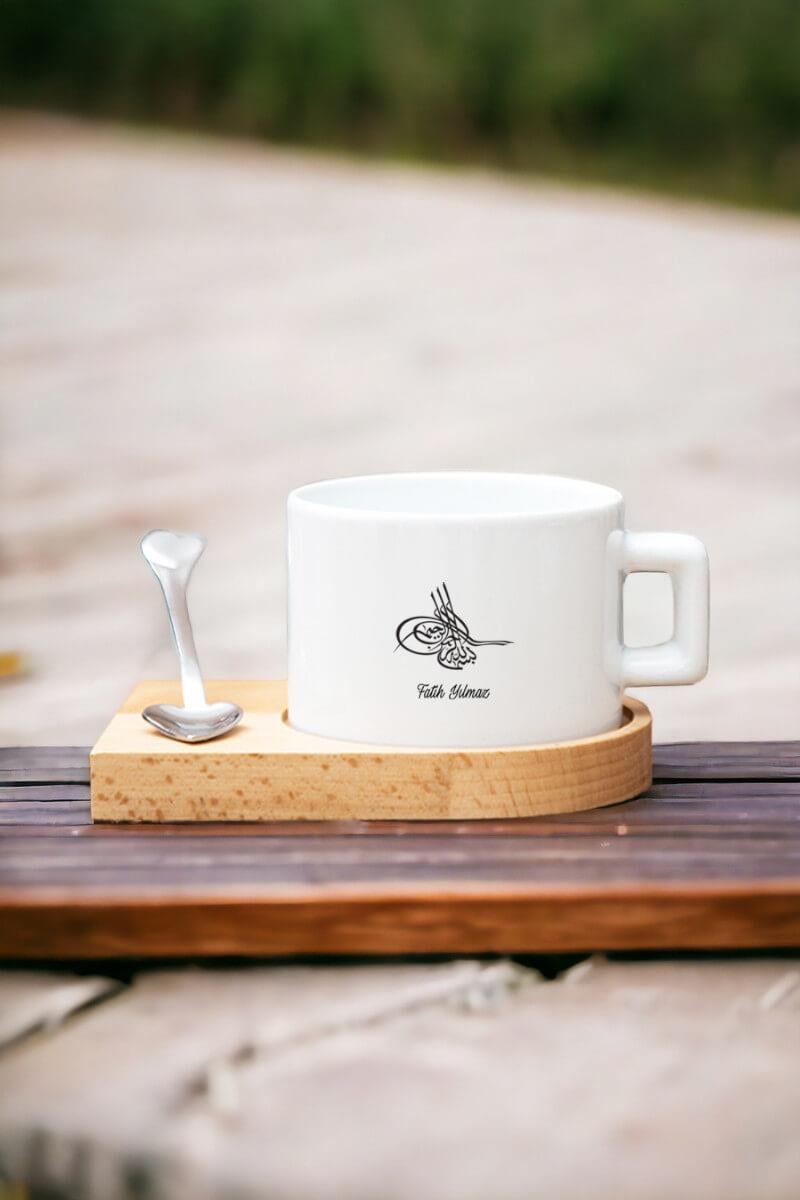 Osmanlı Tuğralı İsme Özel Ahşap Altlıklı Fincan