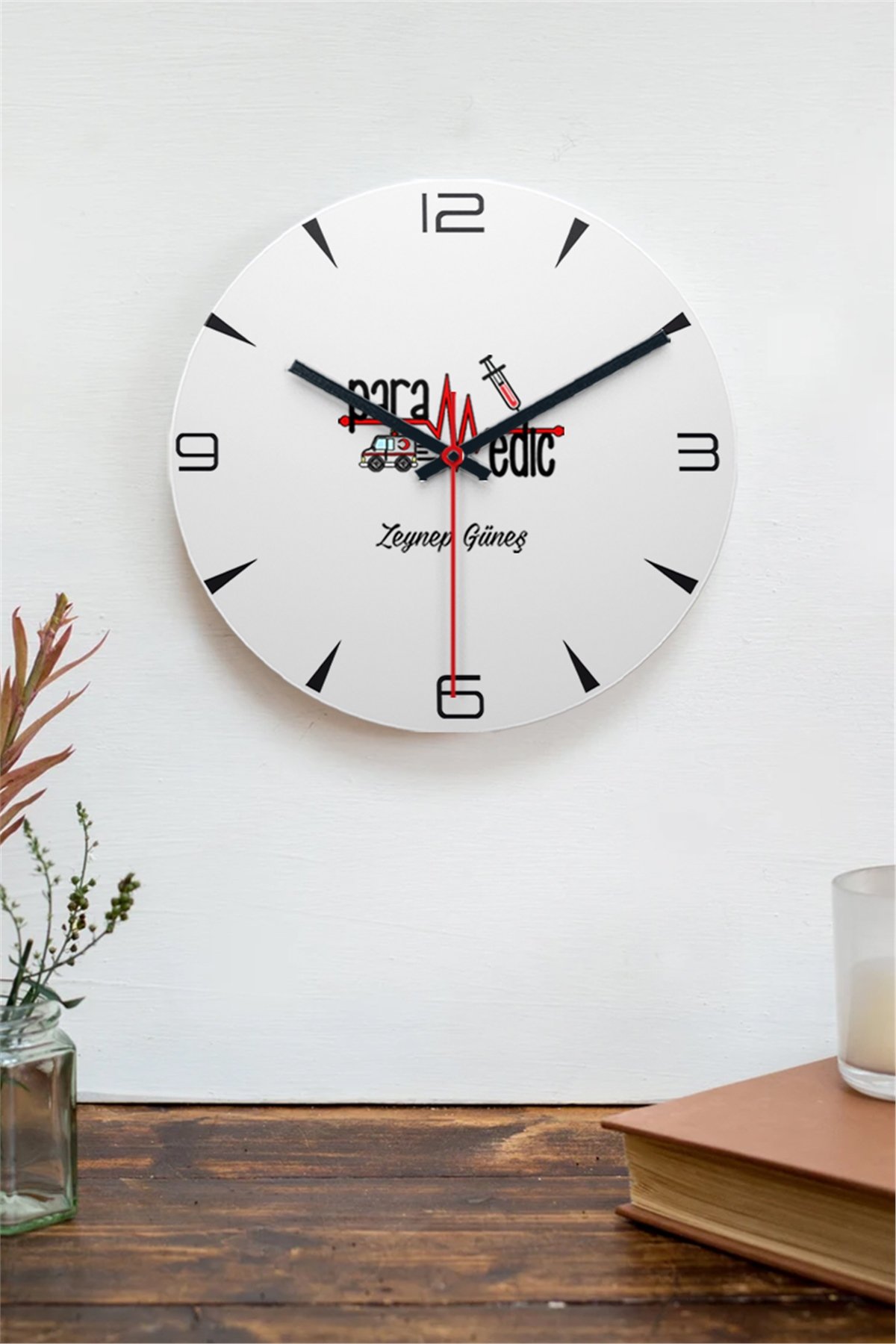 Paramedik Ahşap Duvar Saati