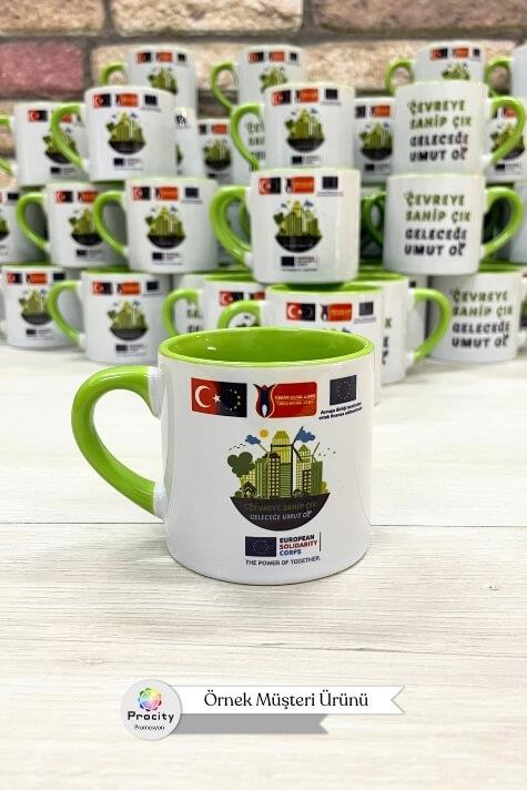 Porselen Logo Baskılı Promosyon İçi ve Kulpu Yeşil Mini Kupa Bardak