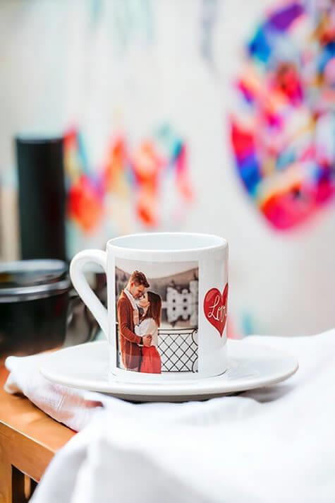 Sevgiliye Hediye 2 Fotoğraflı Beyaz Türk Kahvesi Fincanı