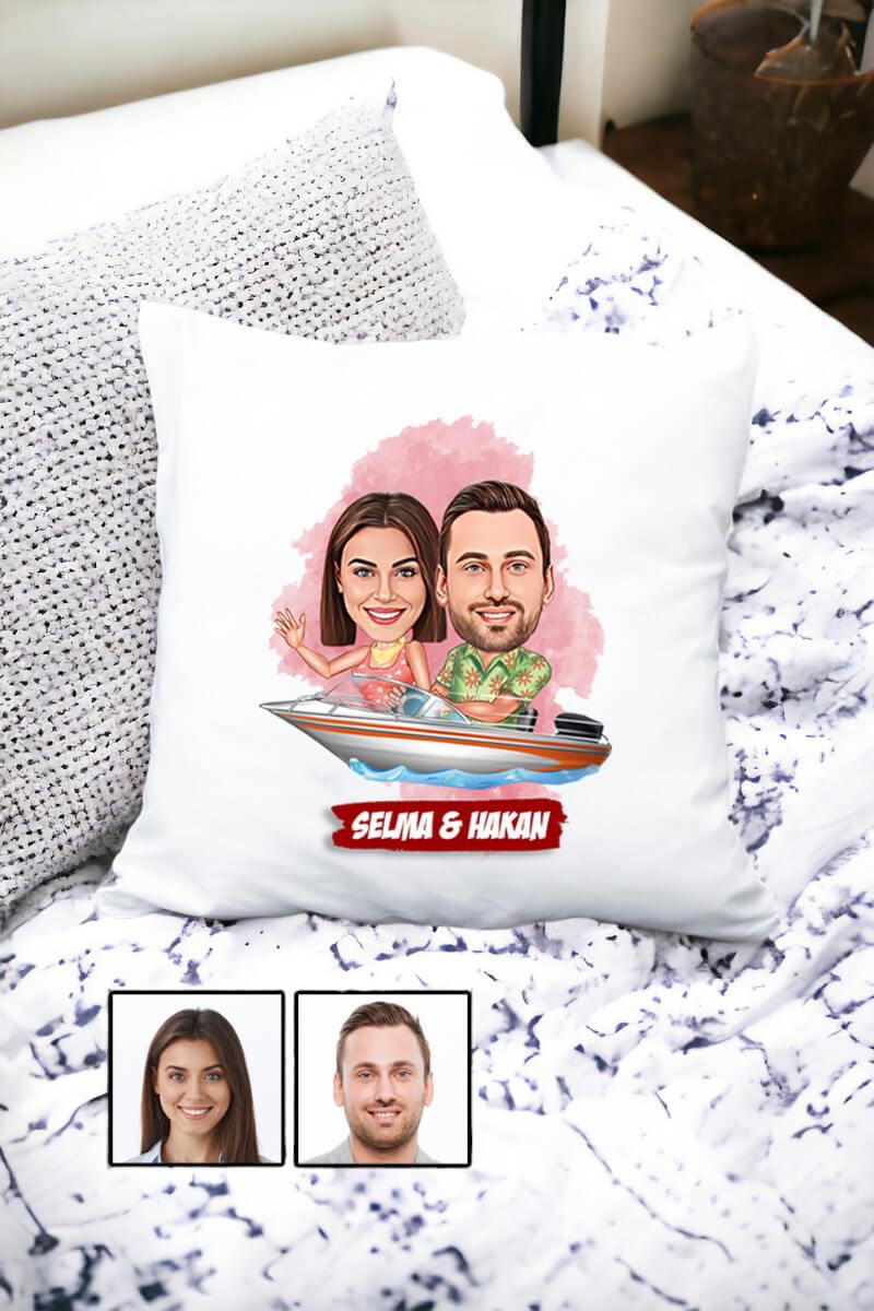 Sevgiliye Hediye Tekne Tasarım  Karikatürlü Yastık