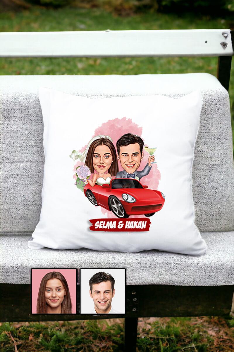 Sevgiliye Özel Hediye Biz Evleniyoruz Karikatürlü Yastık