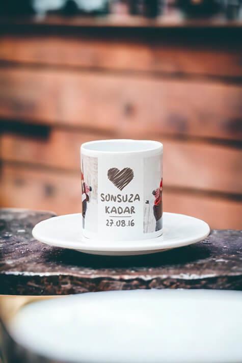 Sonsuza Kadar Tasarımlı 2 Fotoğraflı Beyaz Türk Kahvesi Fincanı