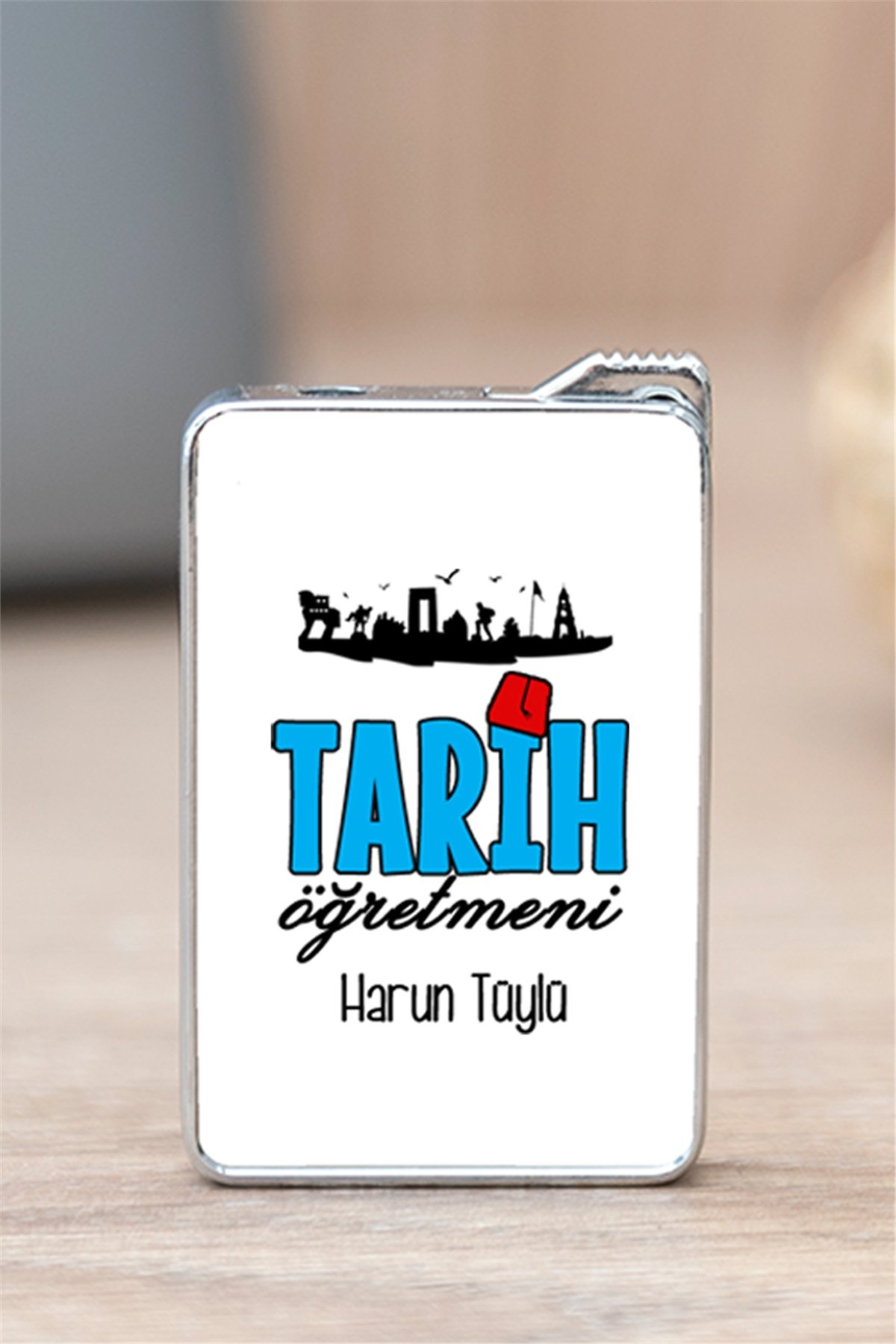 Tarih Öğretmeni Çakmak
