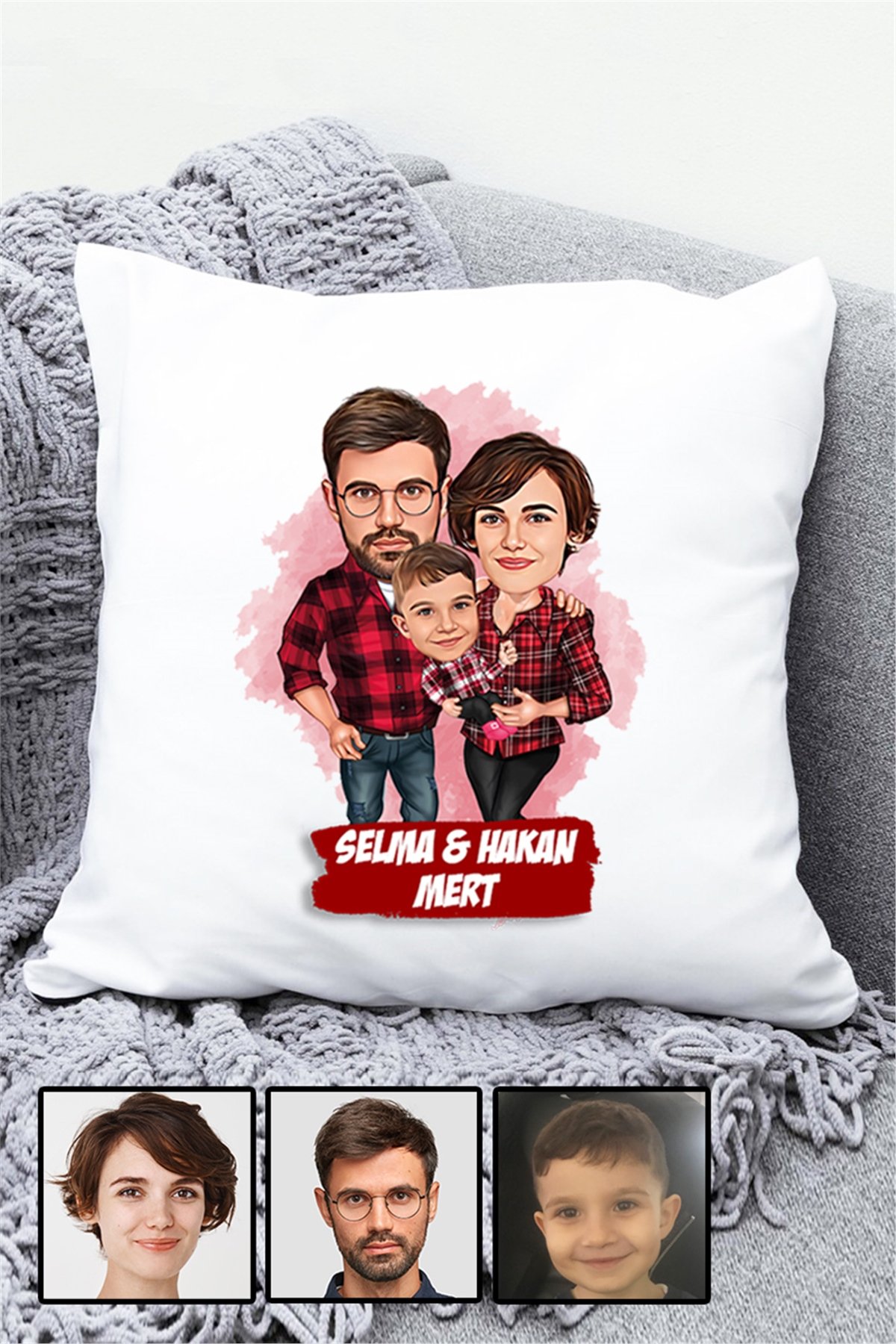 Üç Kişilik Aileye İlginç Hediye Karikatürlü Yastık