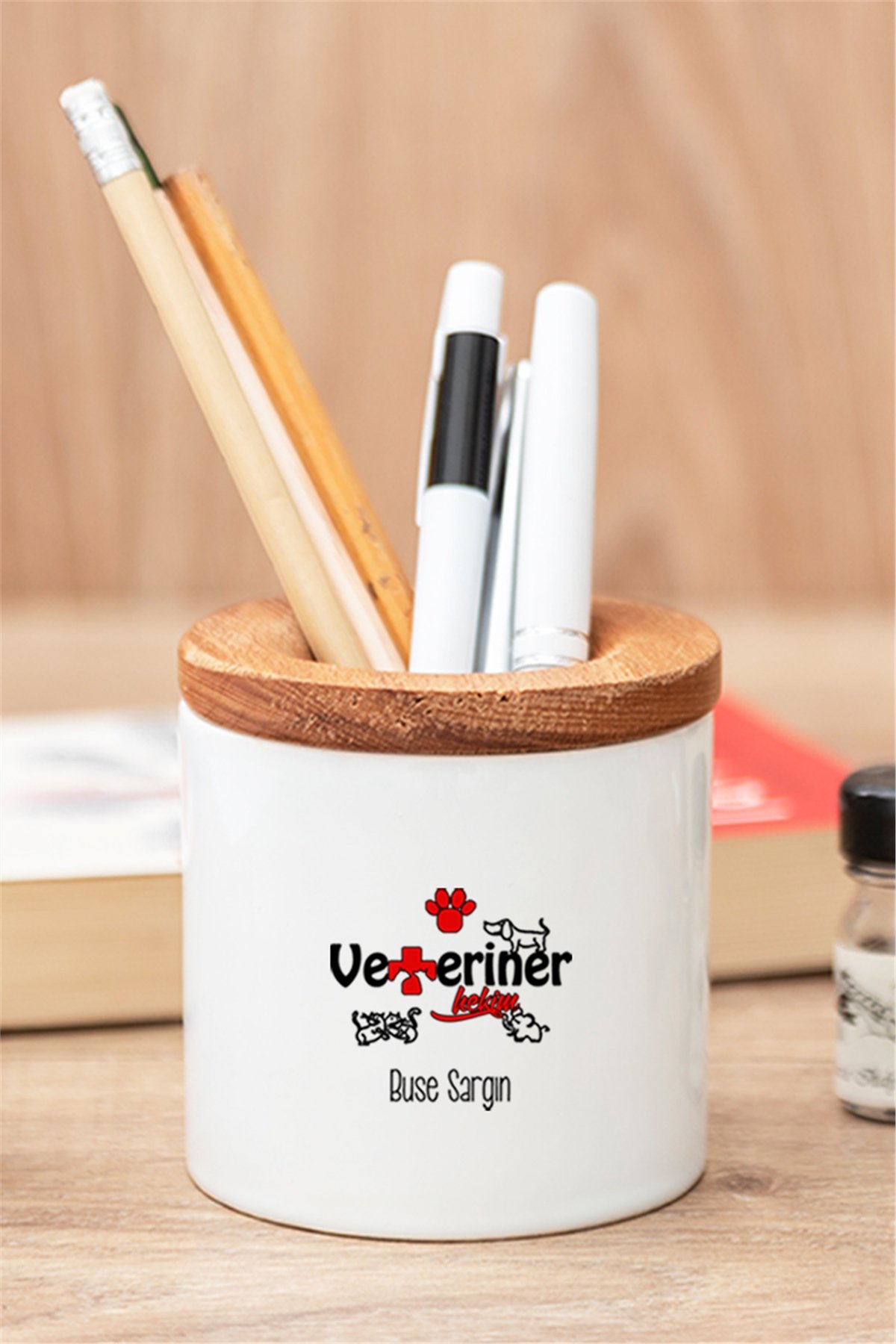 Veteriner Hekimi Ahşap Kapaklı Kalemlik