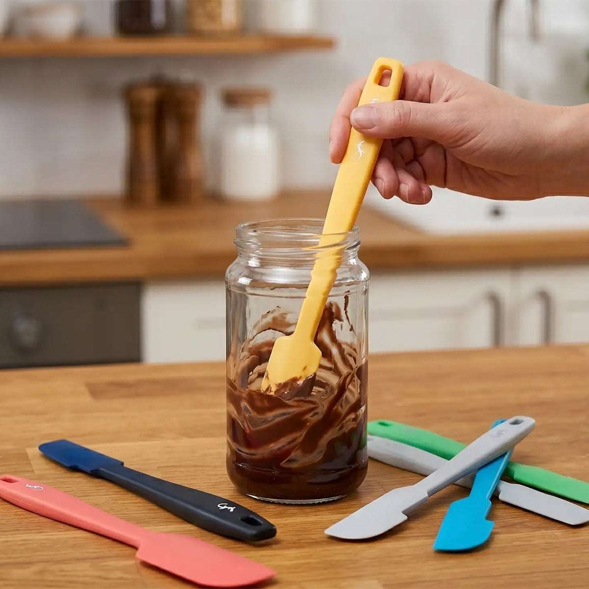 Lurch - Platin Silikon Mini Hamur Kazıyıcı 26 cm Açık Gri - Yanmaz, Yapışmaz, Bükülmez, Çizmez, Tat ve Koku Bırakmaz - 240005