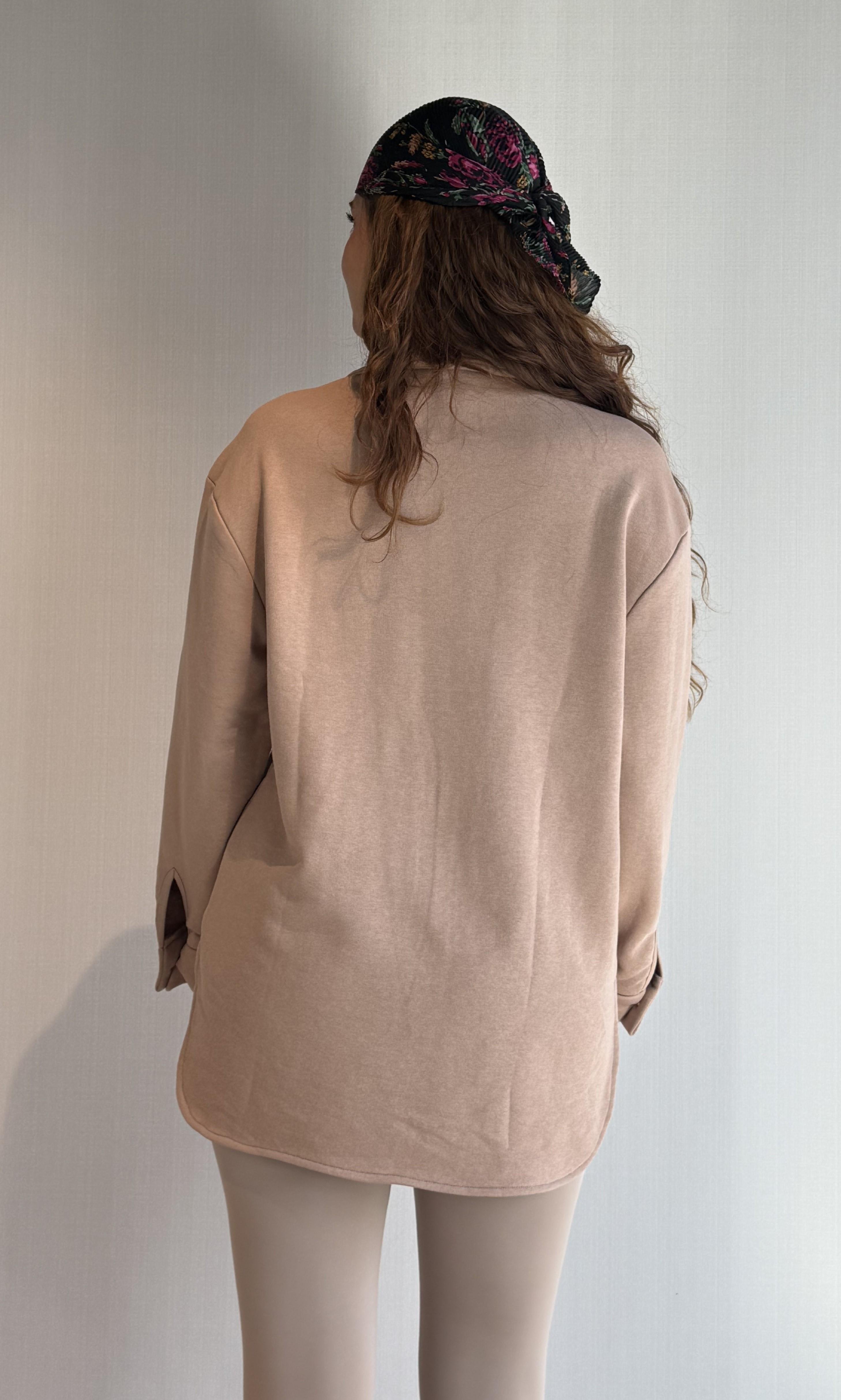 Kadın Düğme Detaylı Polarlı Kalın Uzun Kollu Bej Gömlek-Gömlek -Tf The Fancy For You-8100-3-Kadın Düğme Detaylı Polarlı Kalın Uzun Kollu Bej Gömlek