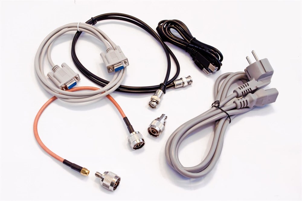 P4135-1 Spektrum Analizör 9 kHz ~ 2,2 GHz TFT LAN / USB