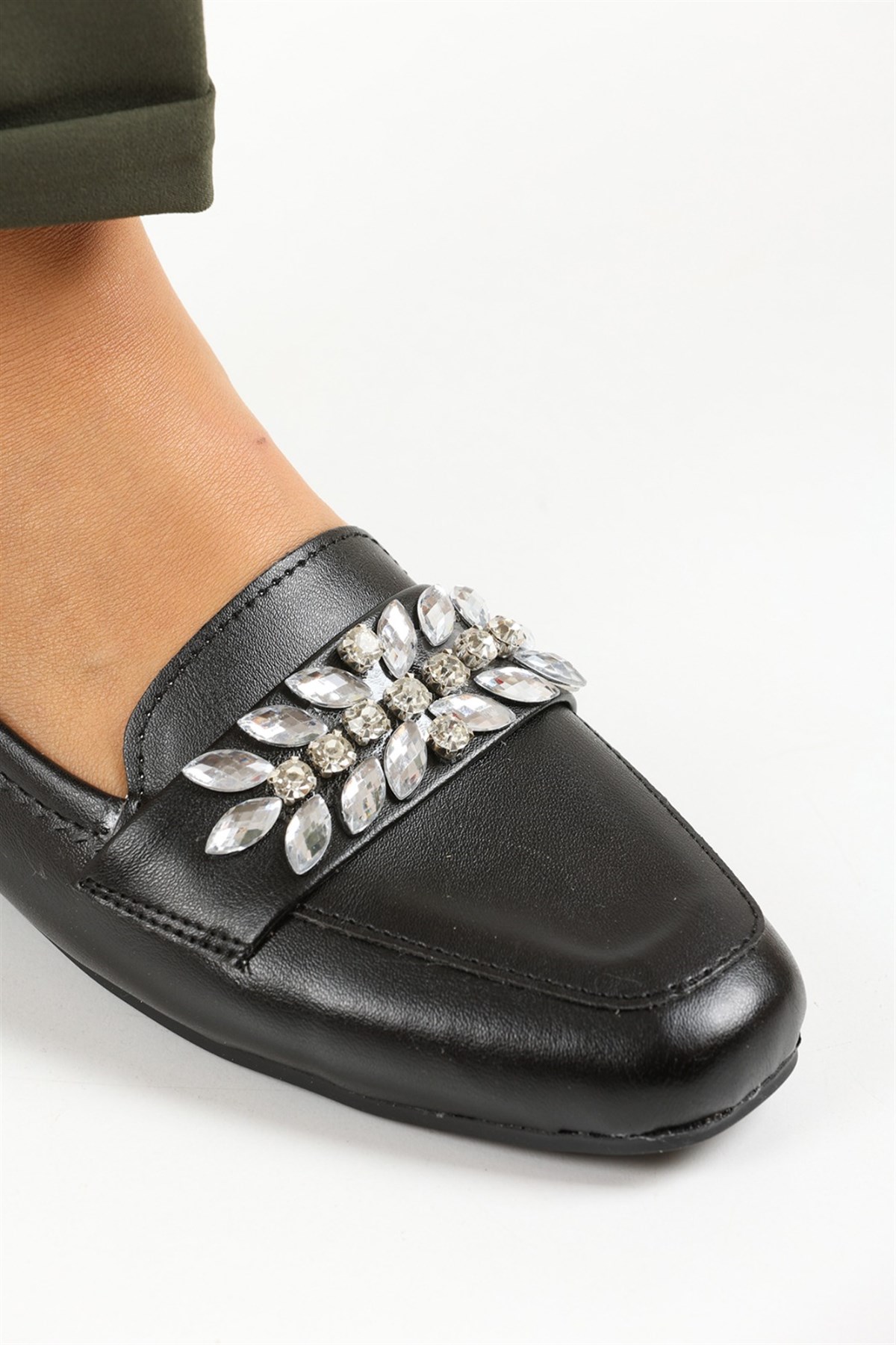 BabetNONWOVENTaşlı Babet