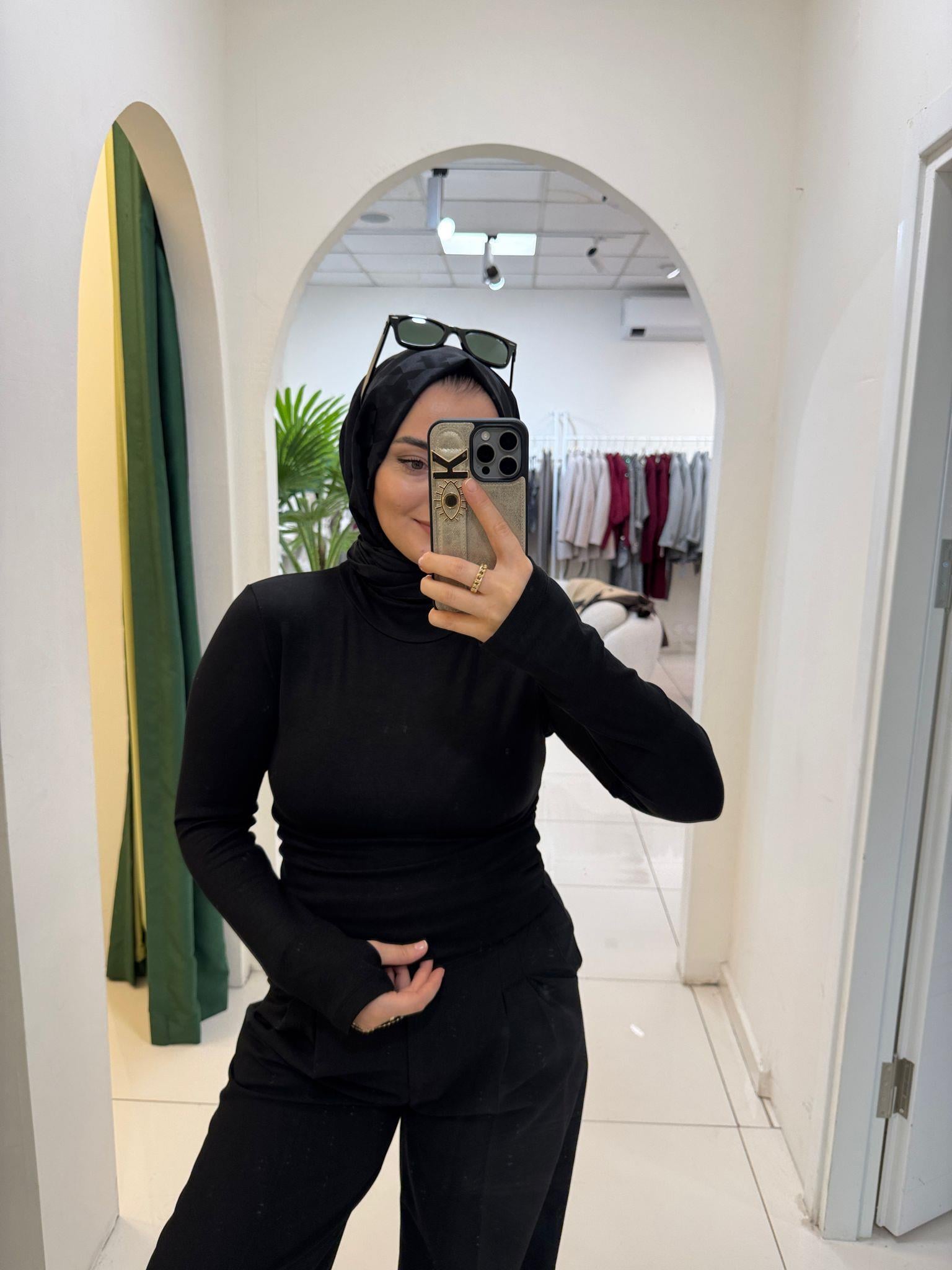 BluzPARMAK GEÇMELİ BODY 