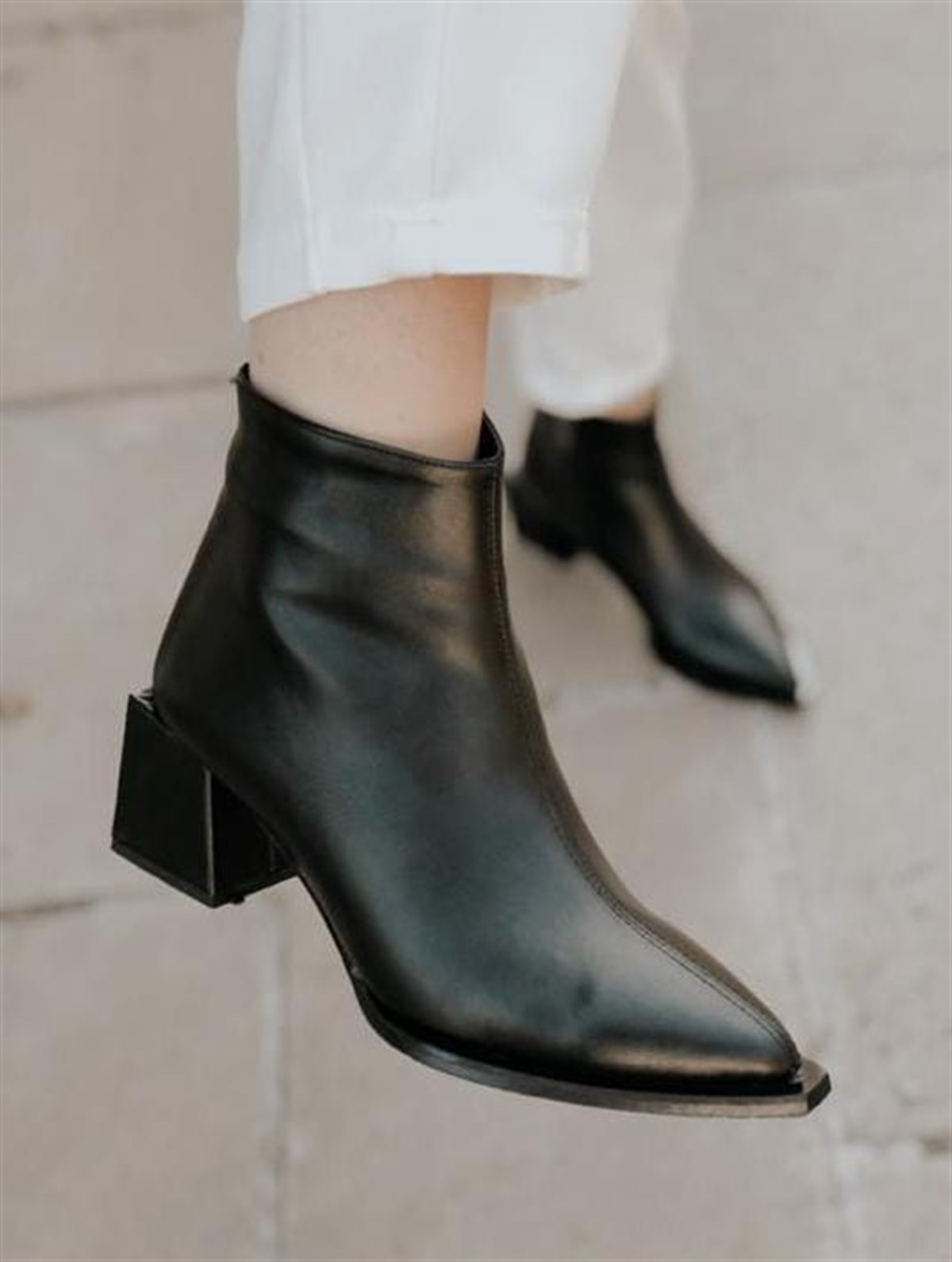 BotNONWOVENSiyah Kare Topuklu Bot