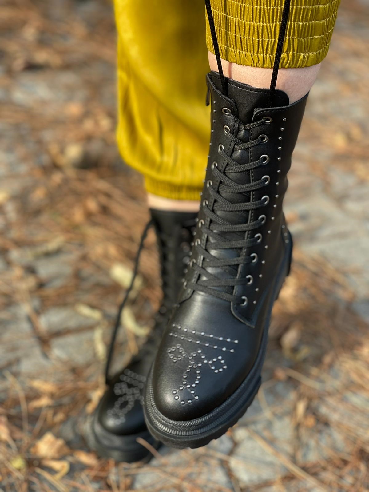 BotNONWOVENTaşlı Sıcak Astar Kaymaz Taban Postal