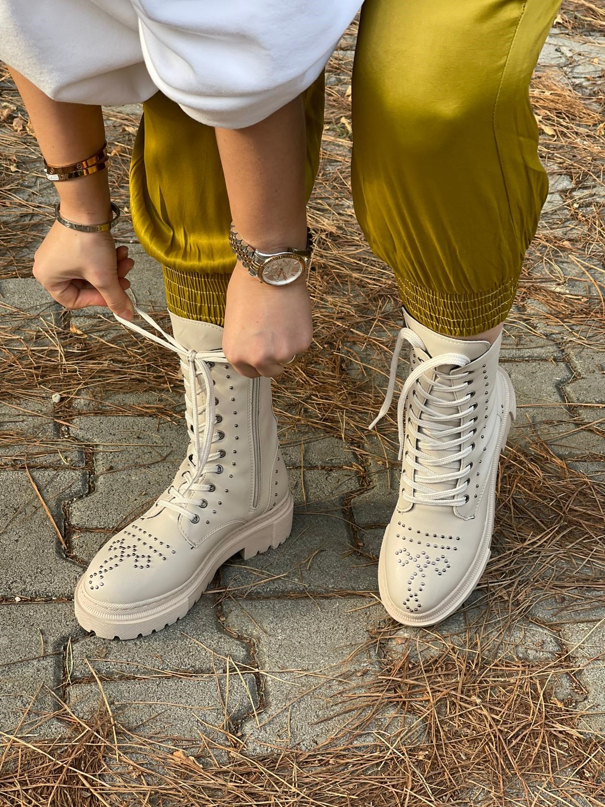 BotNONWOVENTaşlı Sıcak Astar Kaymaz Taban Postal Bej