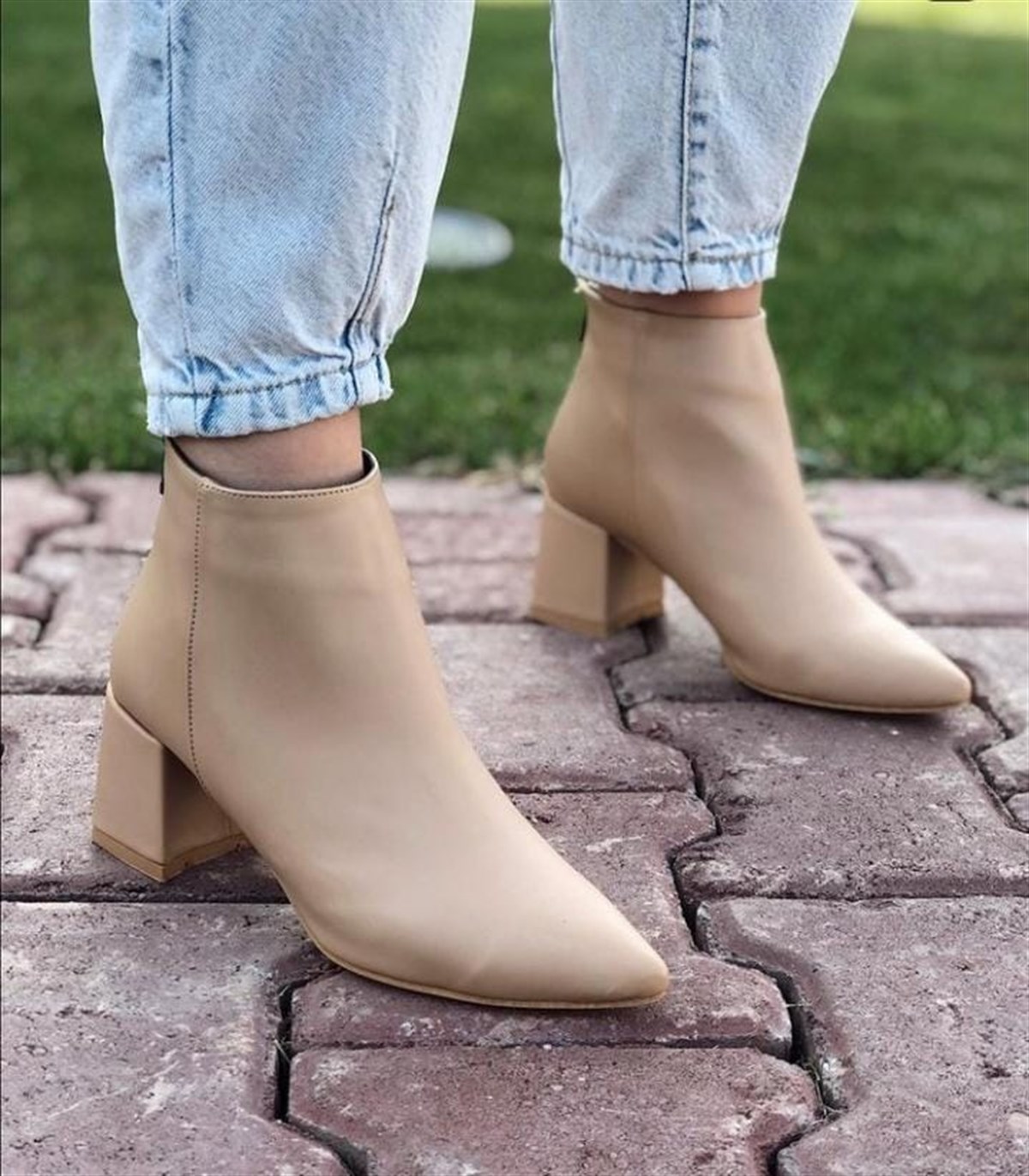 BotNONWOVENTopuklu Bot Fermuarlı Nude