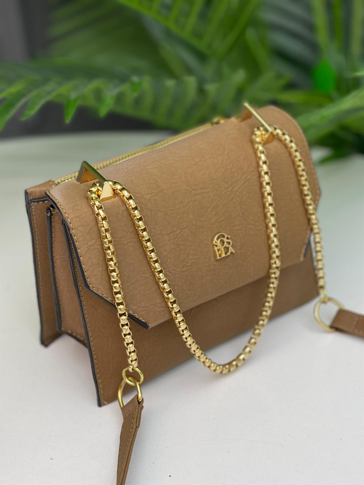 ÇANTAMİNİ FORM VİZON YUMUŞAK İTHAL DERİ PREMİUM ZİNCİR ASKILI KADIN ÇANTA