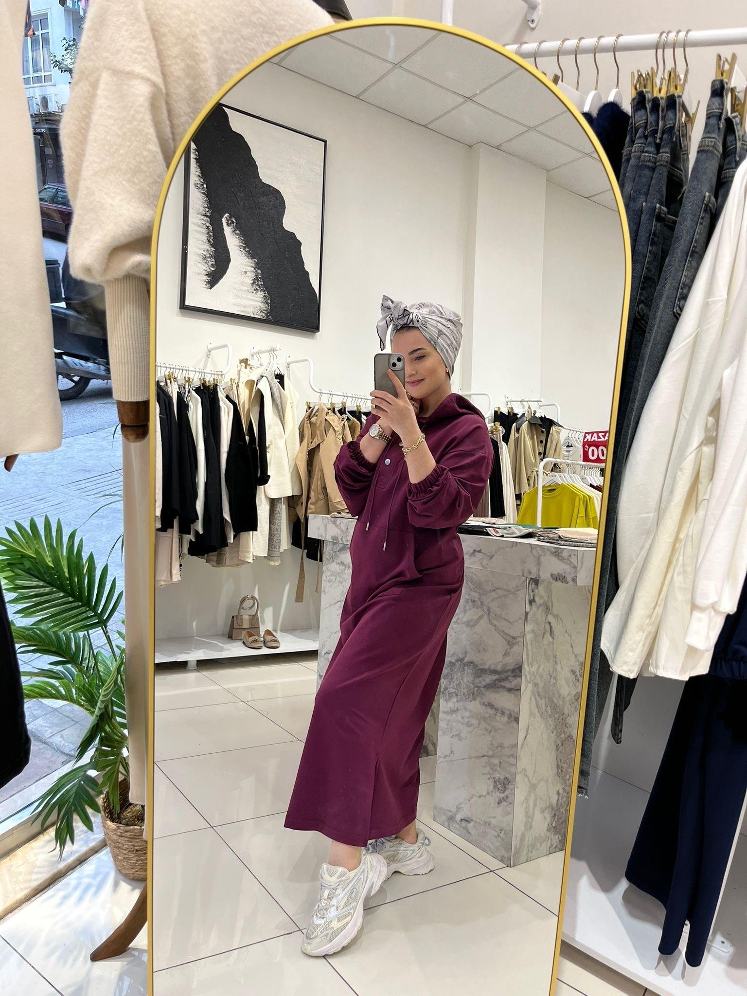 ELBİSEBASKILI KAPÜŞONLU MODAL ELBİSE 