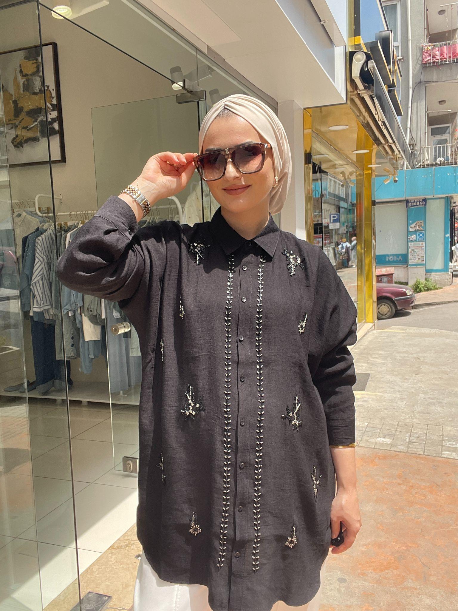 GömlekAEROBİN NAKIŞ İŞLEME GÖMLEK