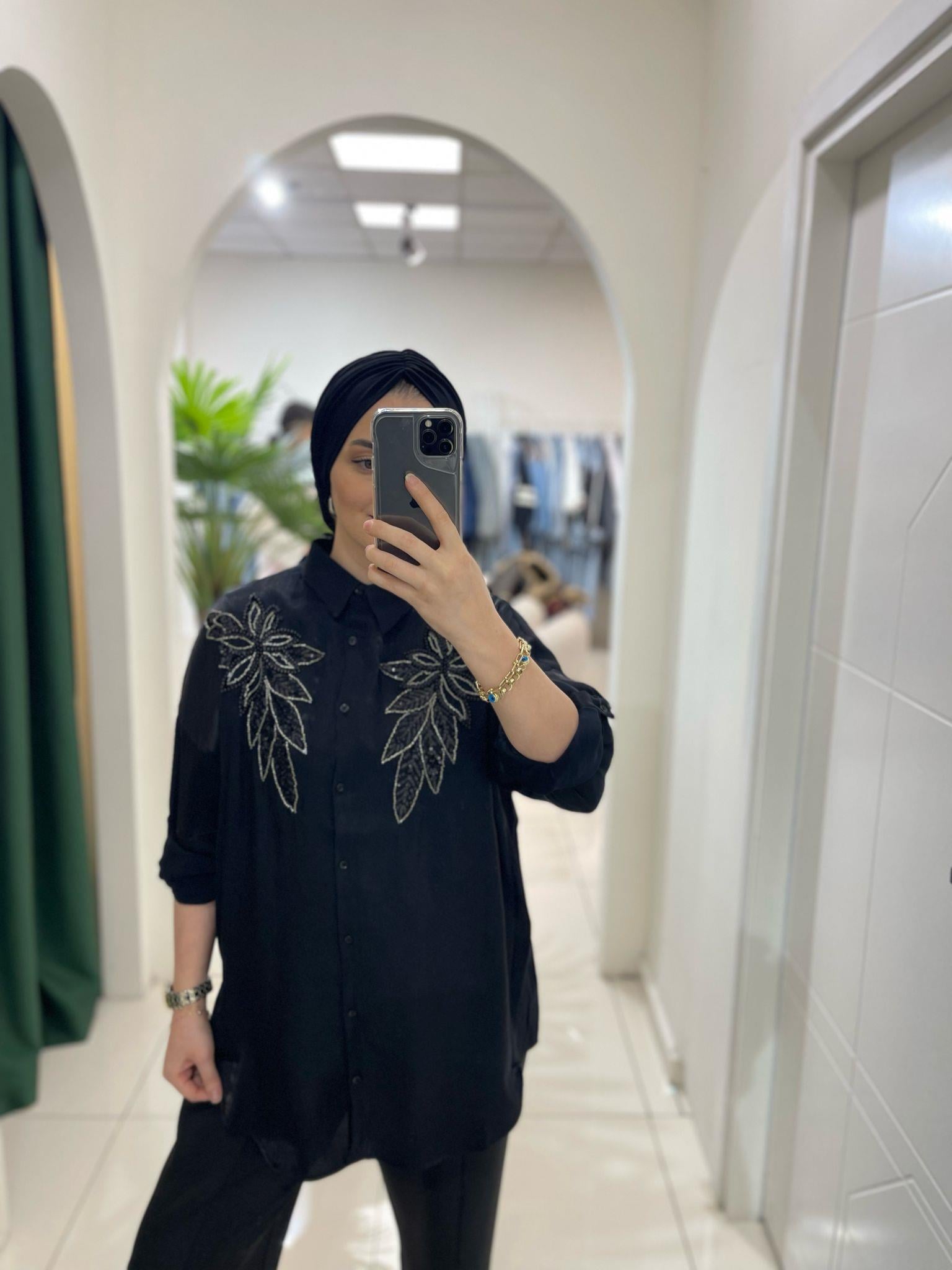 GömlekİŞLEMELİ JAKAR GÖMLEK