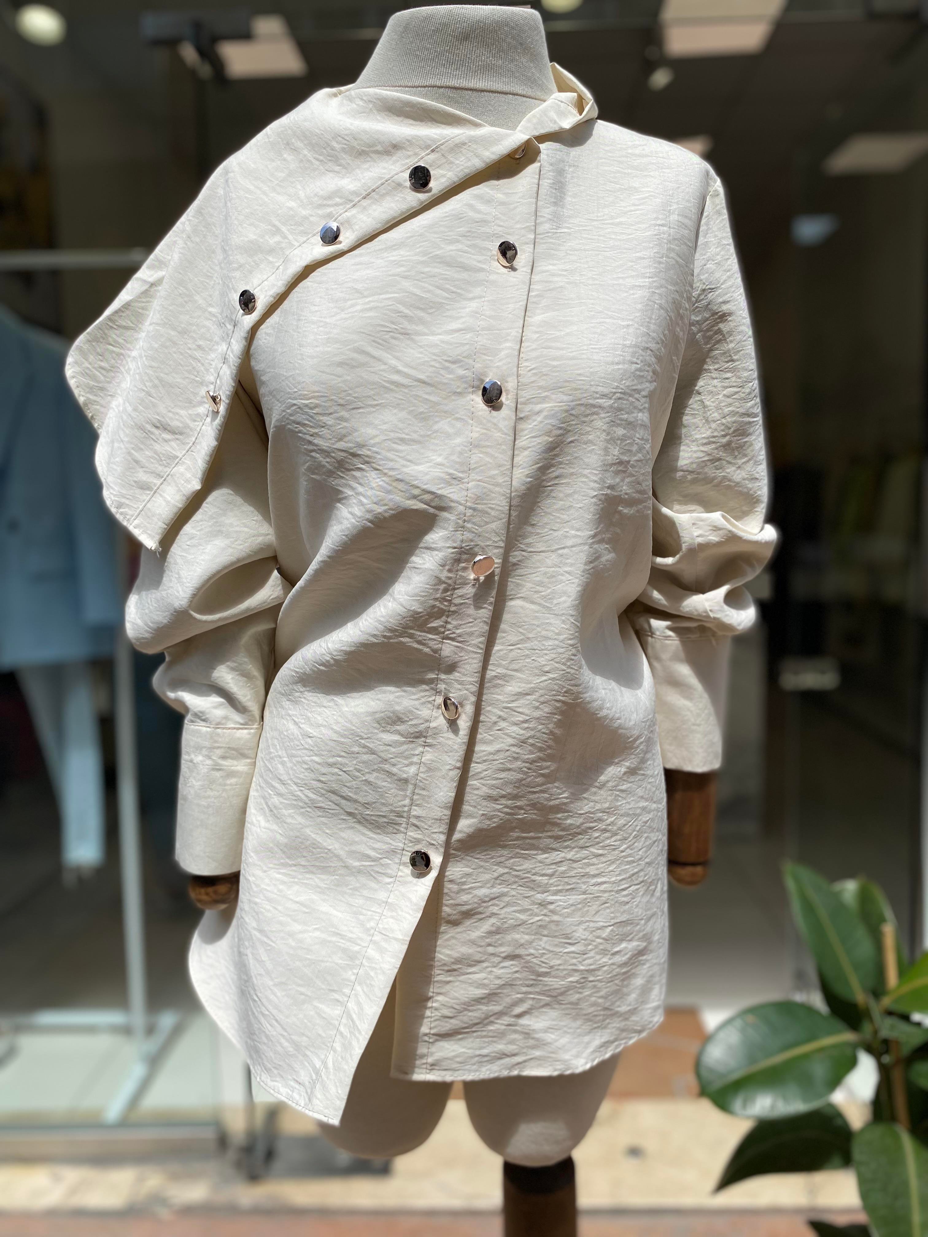 GömlekŞAL YAKA GÖMLEK