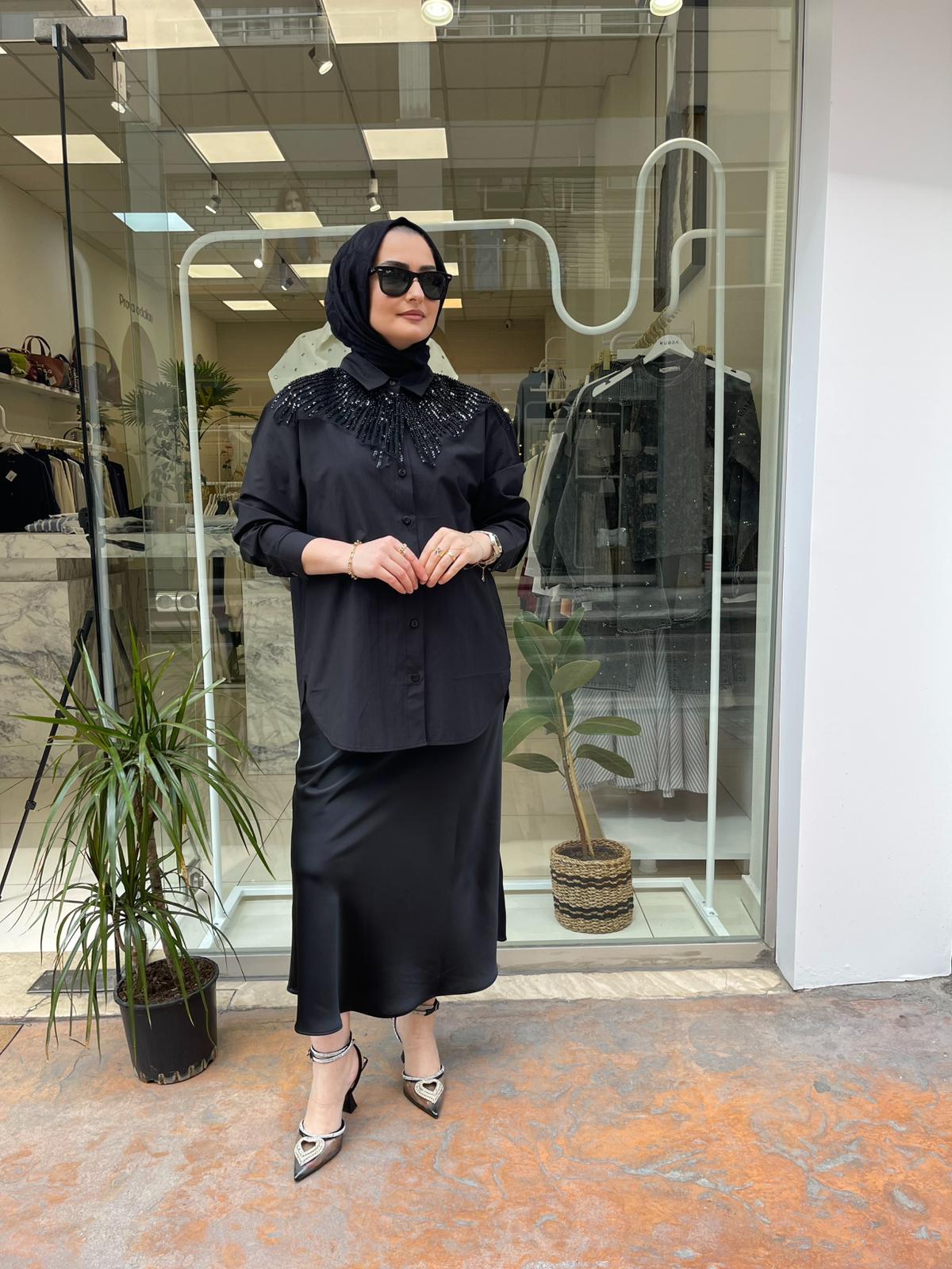 GömlekTAŞLI YAKA POPLİN GÖMLEK