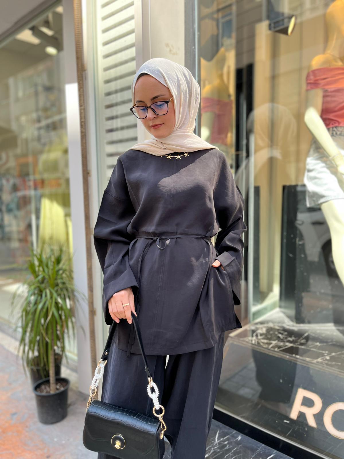 GömlekYAN YIRTMAÇLI BLUZ 