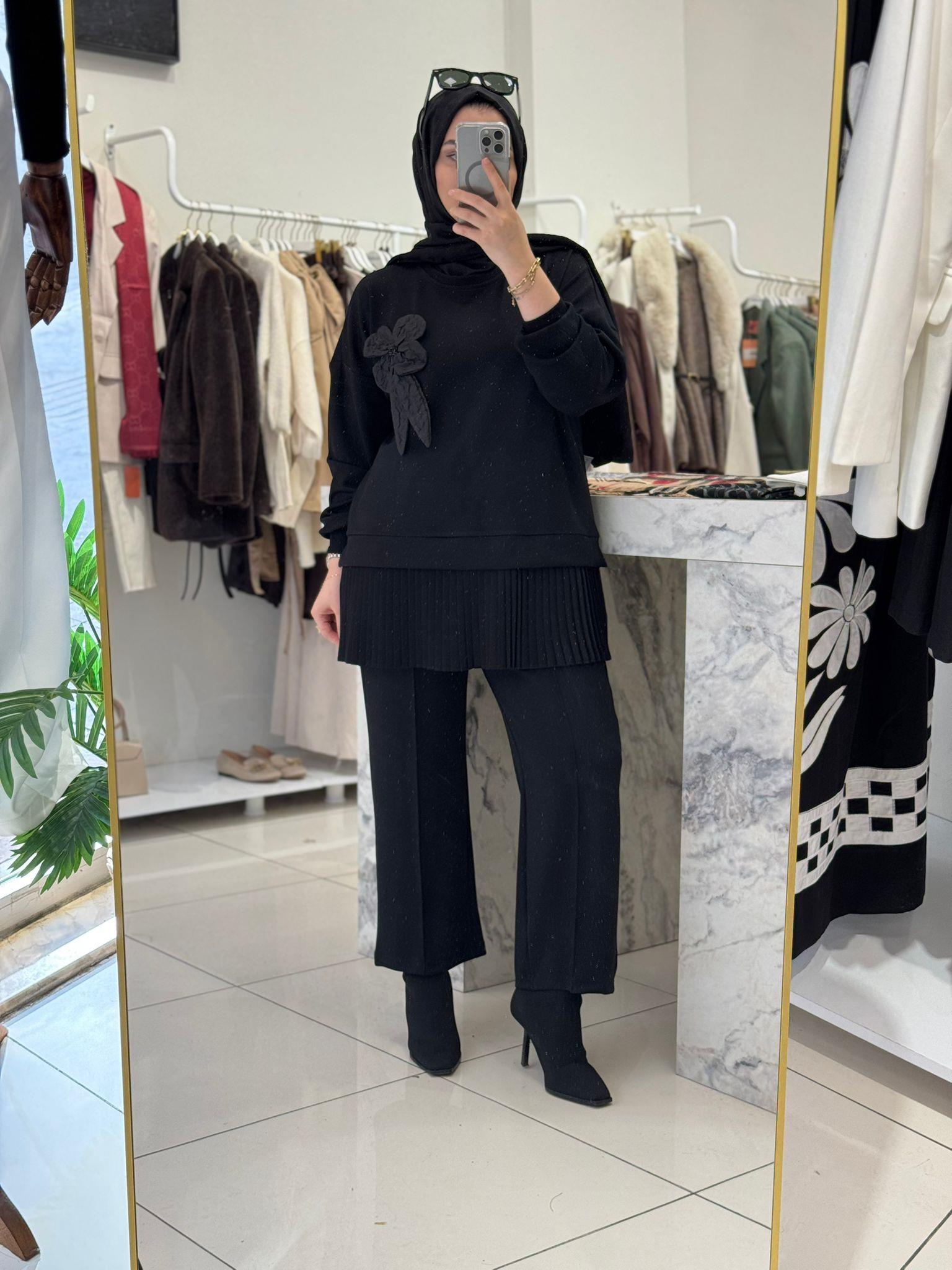 TAKIMÇİÇEKLİ PİLİSELİ TAKIM