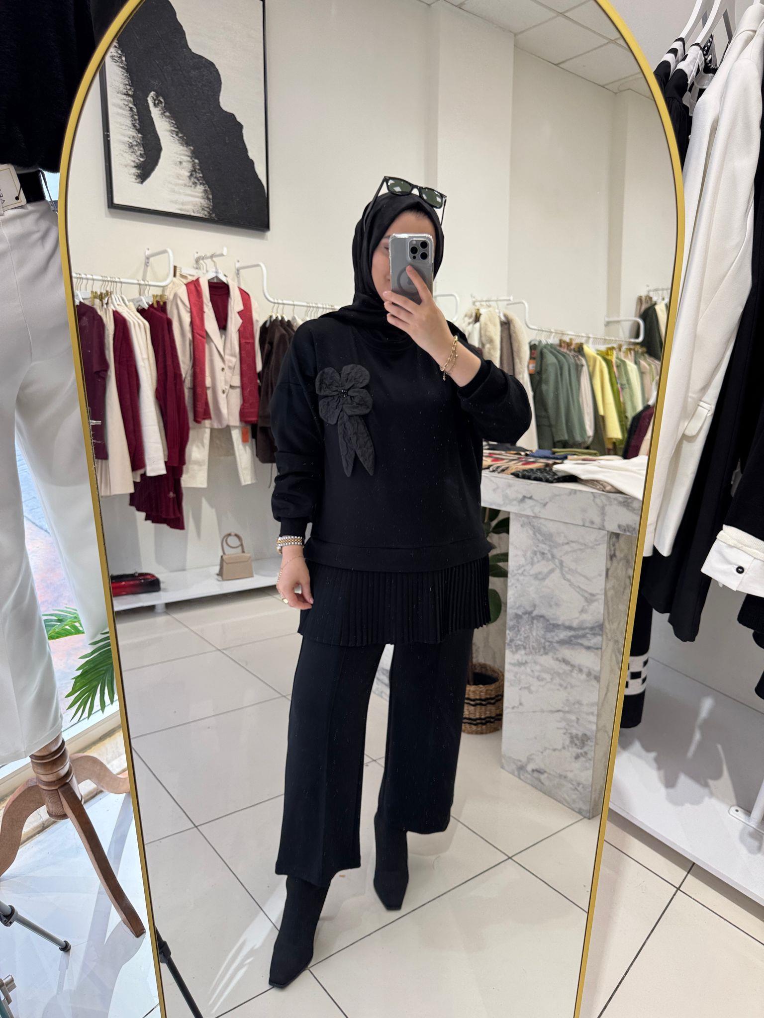 TAKIMÇİÇEKLİ PİLİSELİ TAKIM