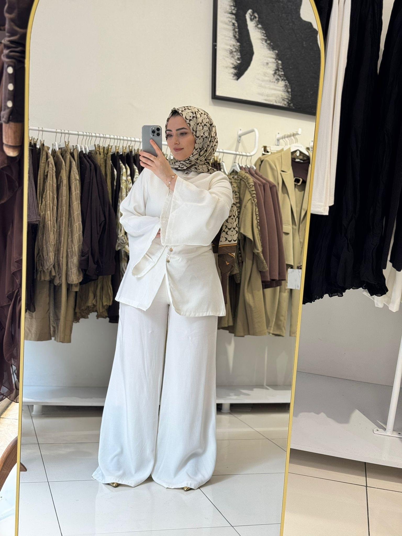 TAKIMDRAPELİ DİK YAKA TAKIM