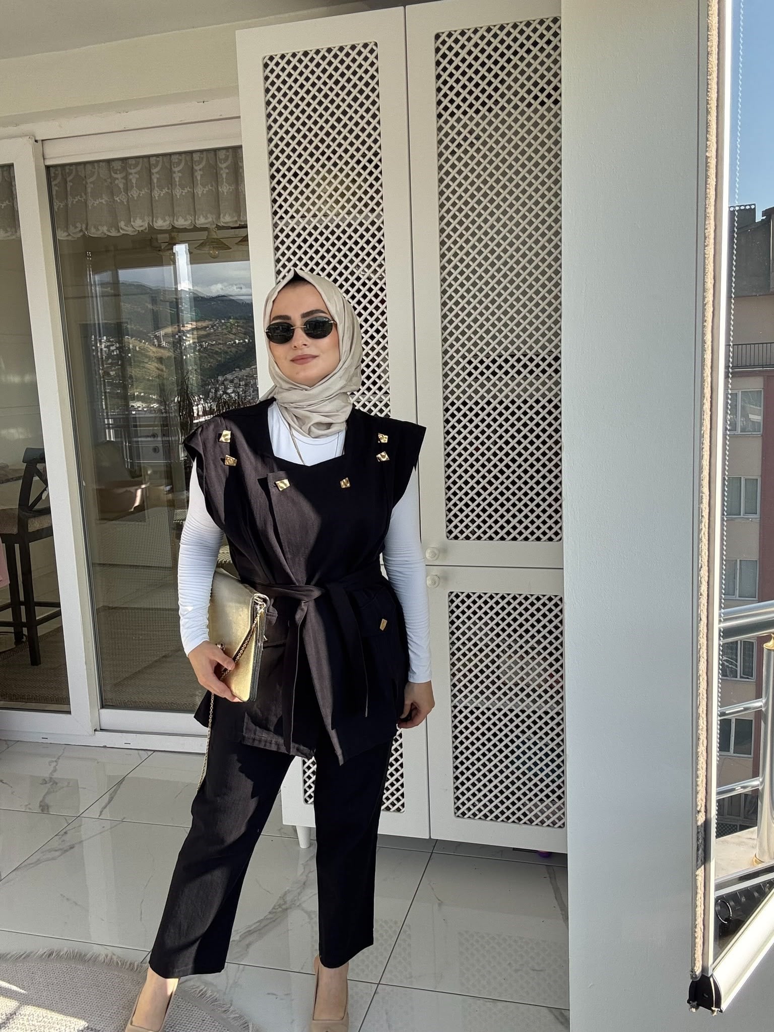 TAKIMGOLD DÜĞME DETAYLI YELEKLİ TAKIM