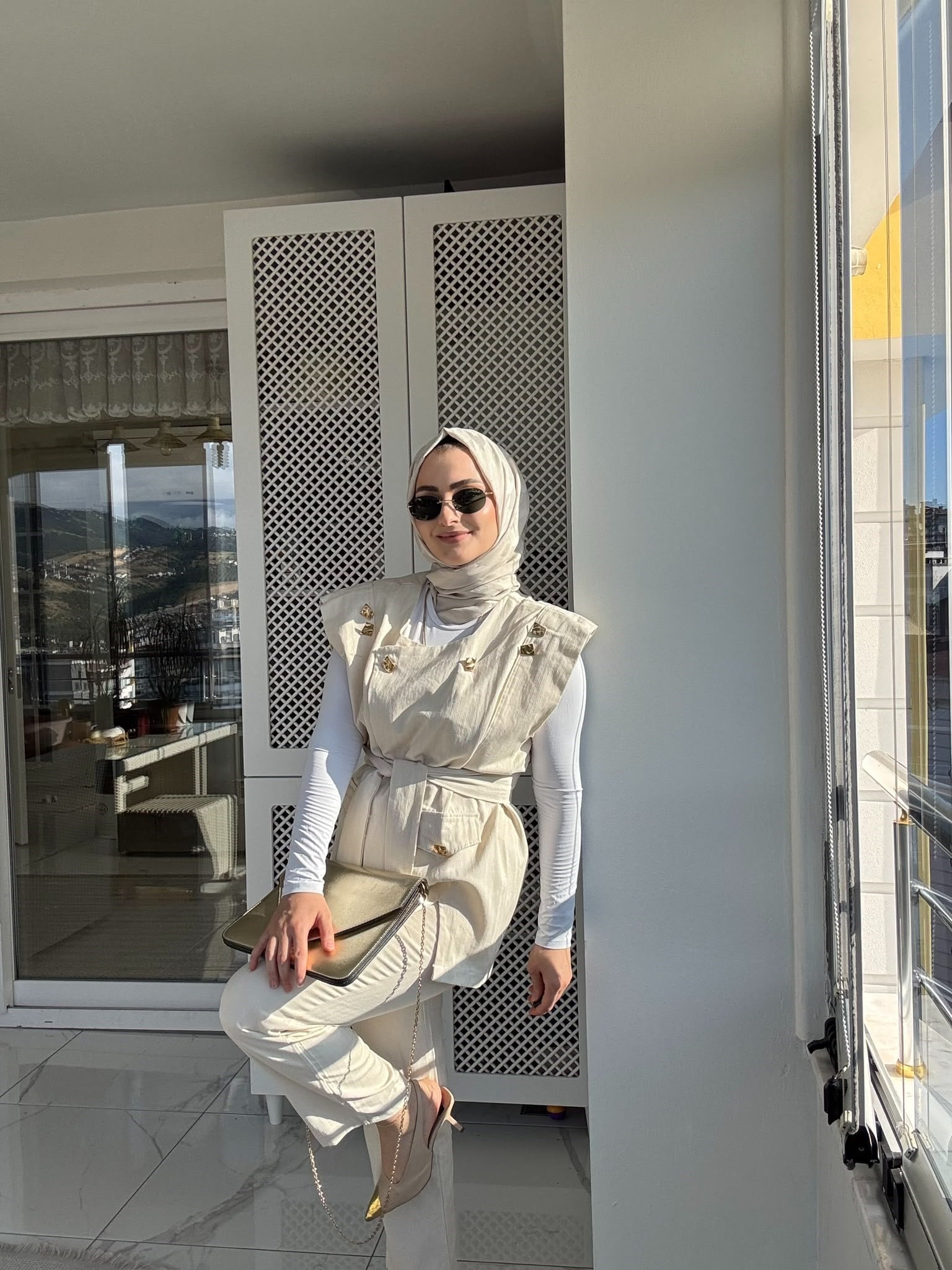 TAKIMGOLD DÜĞME DETAYLI YELEKLİ TAKIM
