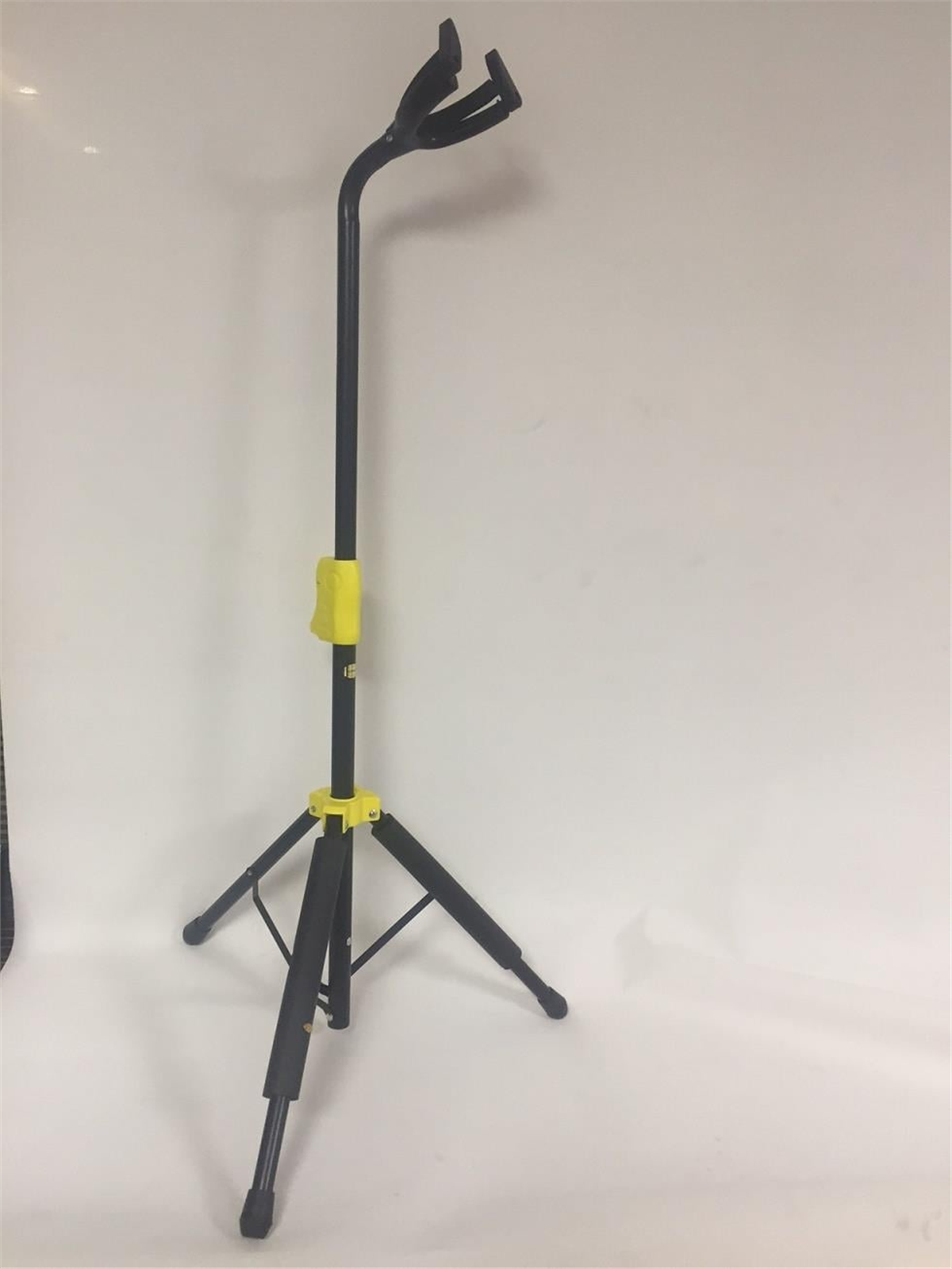 Cremonia STG101-AT Otomatik Kilitli Gitar Standı (Hercules Tipi)