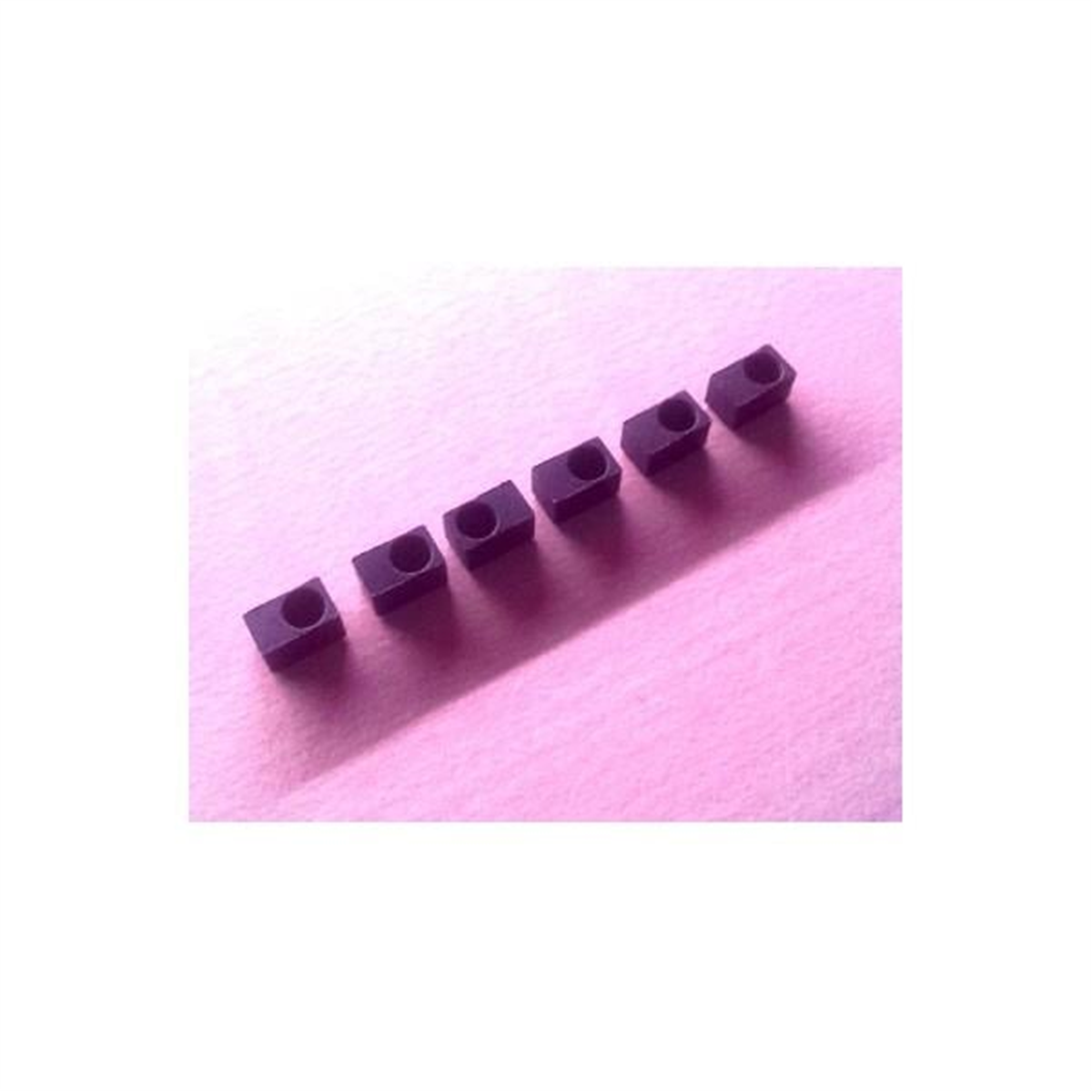 Graphtech LW-1080-05 Floyd Rose Çelik Insert Seti (6 Adet)