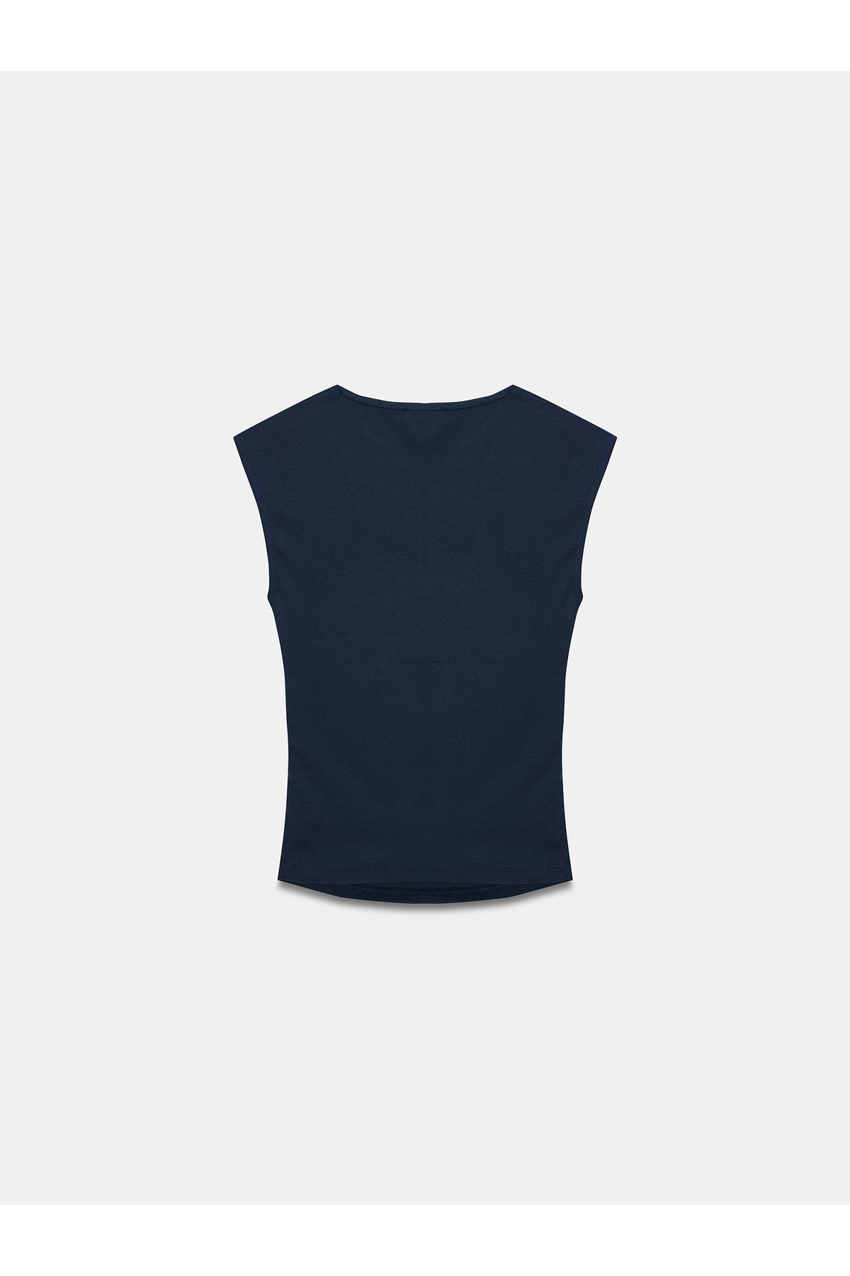 Dilvin Kadın Kenarları Büzgülü Lacivert T-Shirt - 101A21054 - Dilvin - 101A21054