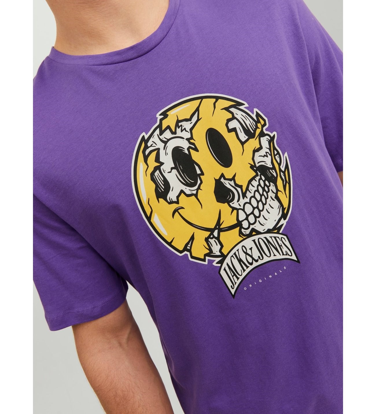 Jack & Jones Mor Erkek Smile Kuru Kafa T-shirt - 12232656 - Jack & Jones - TYC00752384317