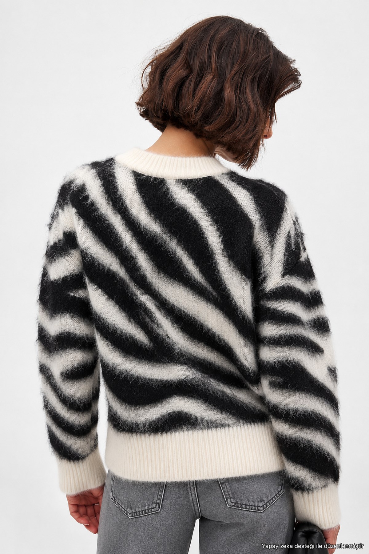 Layk Mayk Kadın Zebra Desenli Yumaş Kazak-00556967 - Layk Mayk - 00556967