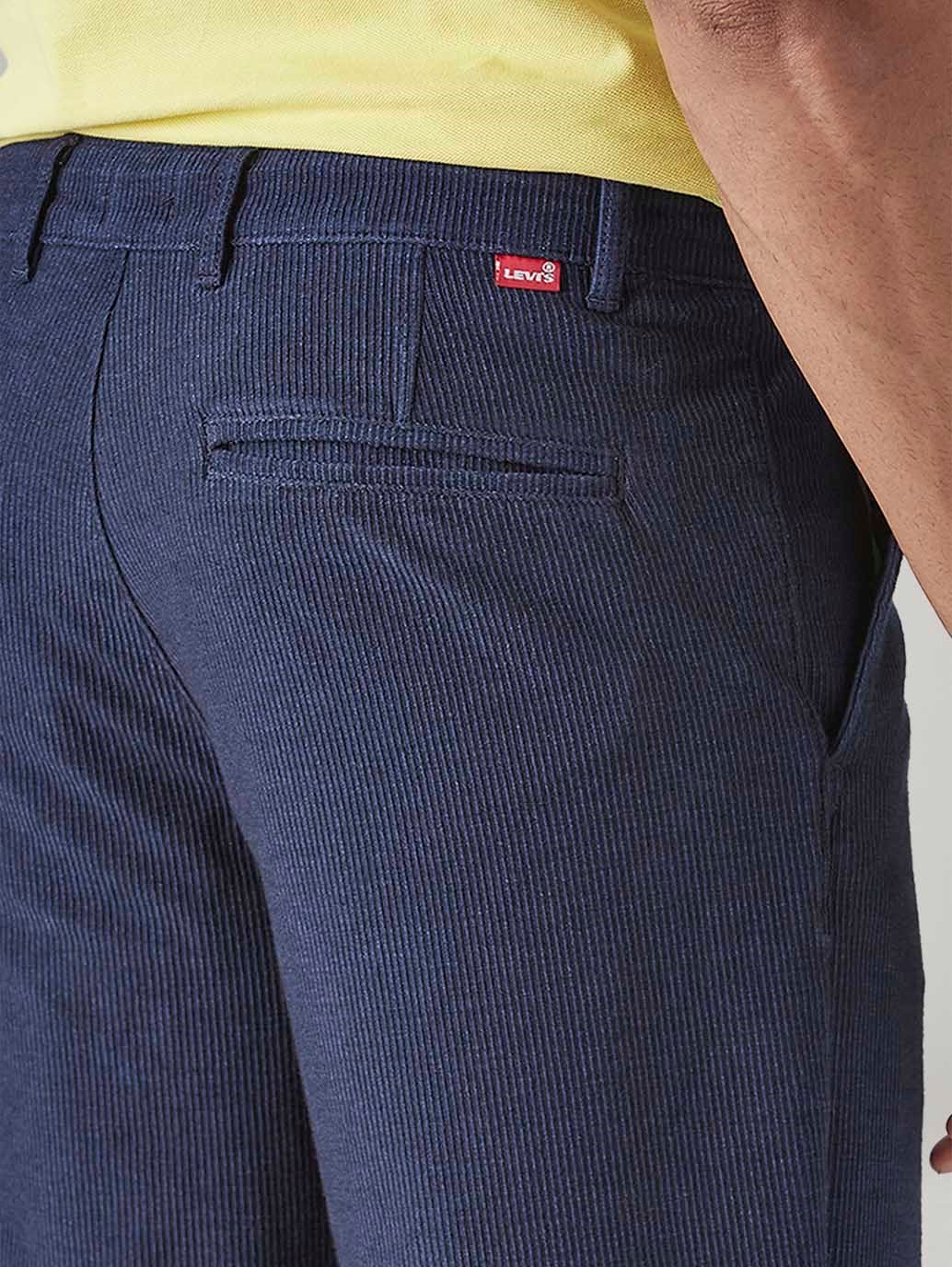 Levi’s Erkek Lacivert Rahat Kesim Orta Bel Kadife Chino Pantolon-005QT-0010 - Levi's - 005QT-0010