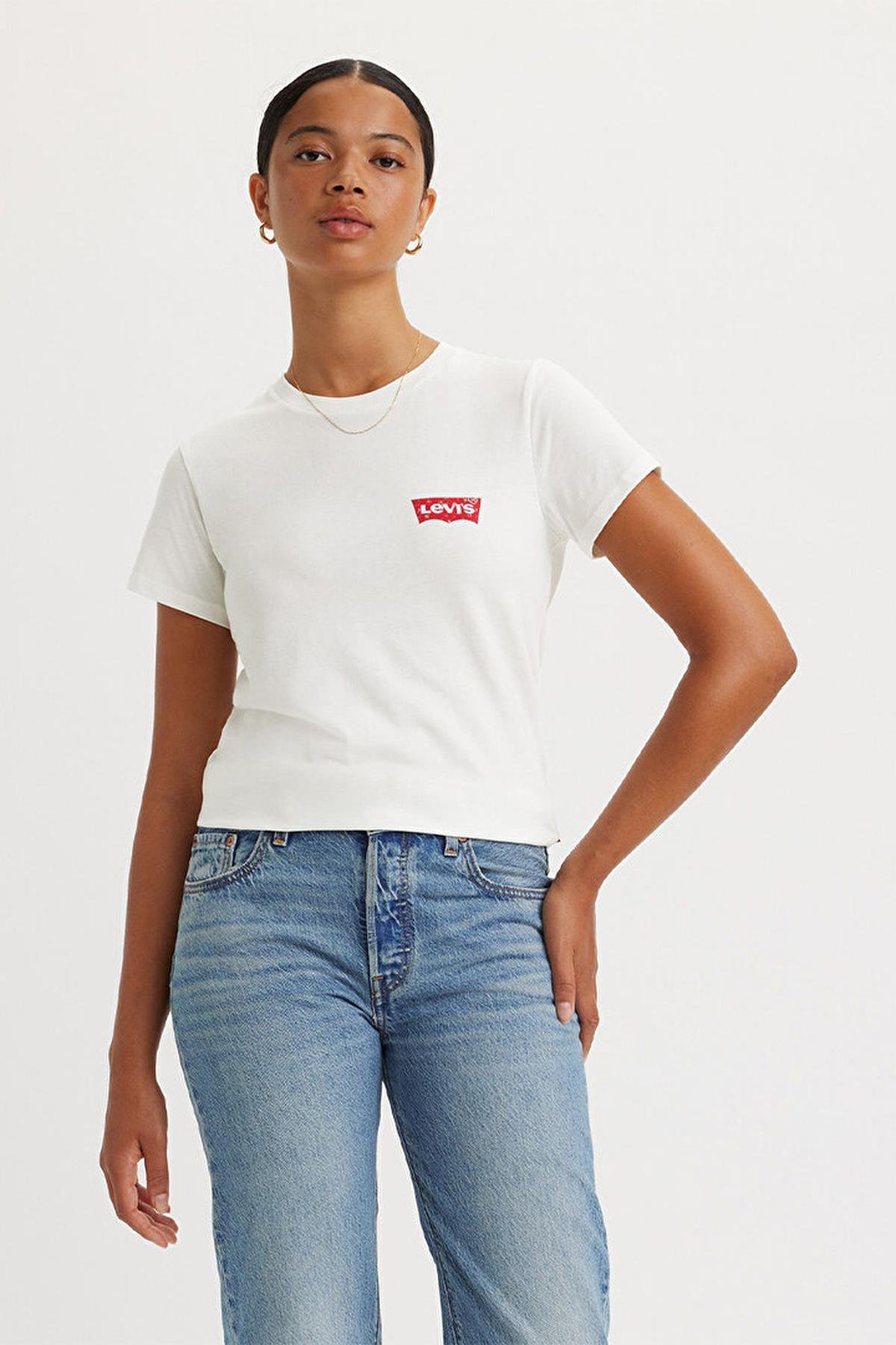 Levi's Bisiklet Yaka Baskılı Kısa Kollu Beyaz Kadın Pamuk T-Shirt A2086-0282 - Levi's - A2086-0282