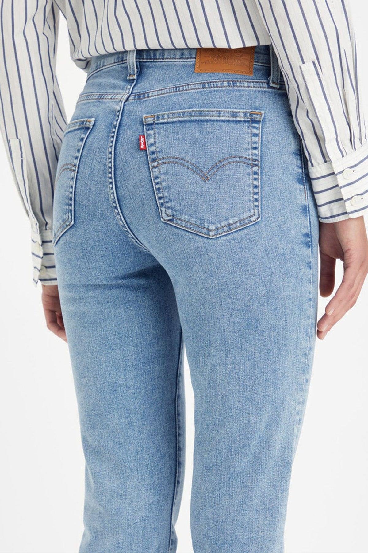 Levi's Kadın 724 High Rise Straight Pantolon - 18883-0233 - Levi's - 1888302330