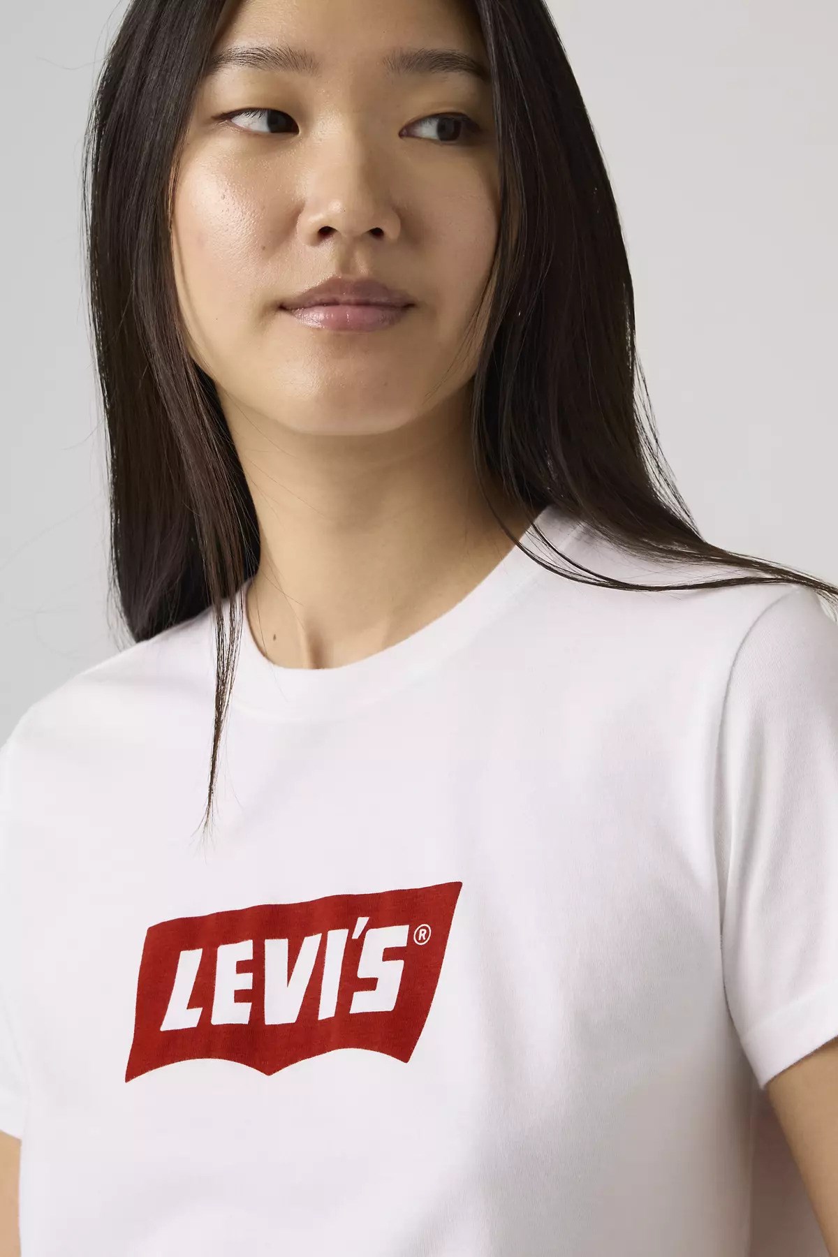 Levi's Kadın Graphic Favorite Tee Standart fıt beyaz tişört -008BX-0006 - Levi's - 008BX-0006