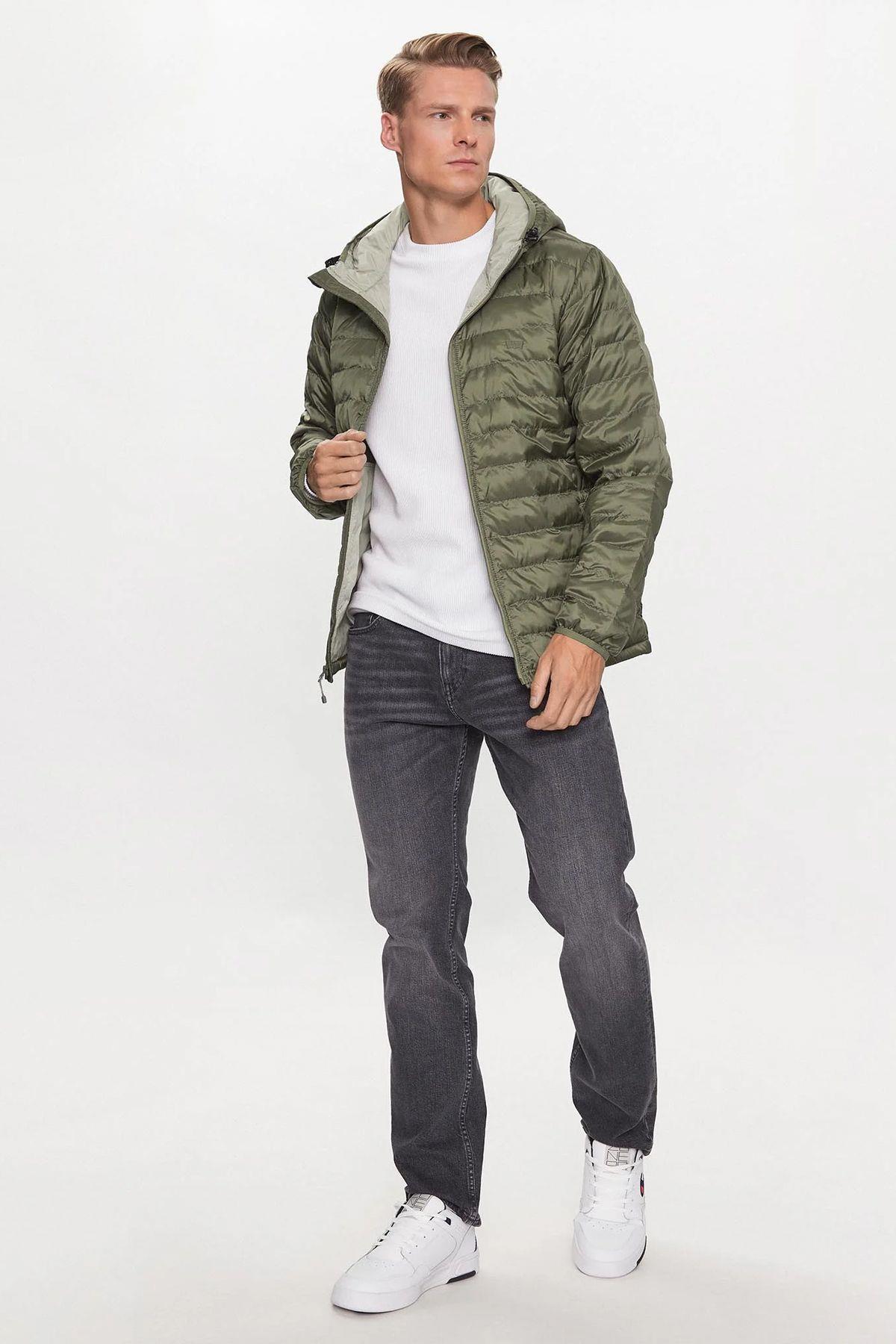 Levi's Thermo Erkek Fonksiyonel Yeşil Şişme Mont - A5622-0005 - Levi's - A5622-0005
