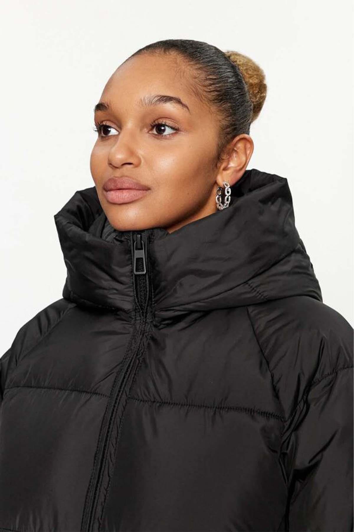 Only Asta Oversize Puffer Kadın Siyah Mont Parka 15293818 - Only - 15293818-Black