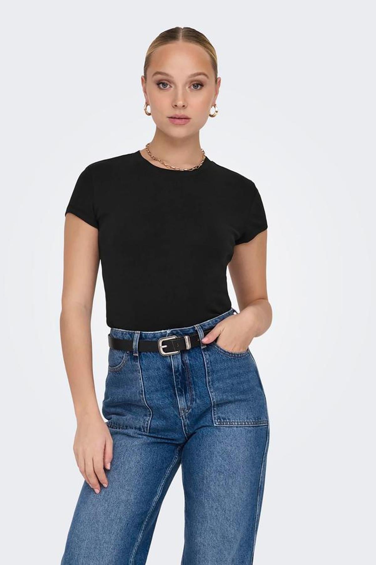 Only Elina Kadın Siyah Basic T-shirt - 15320229-B - Only - 15320229-B