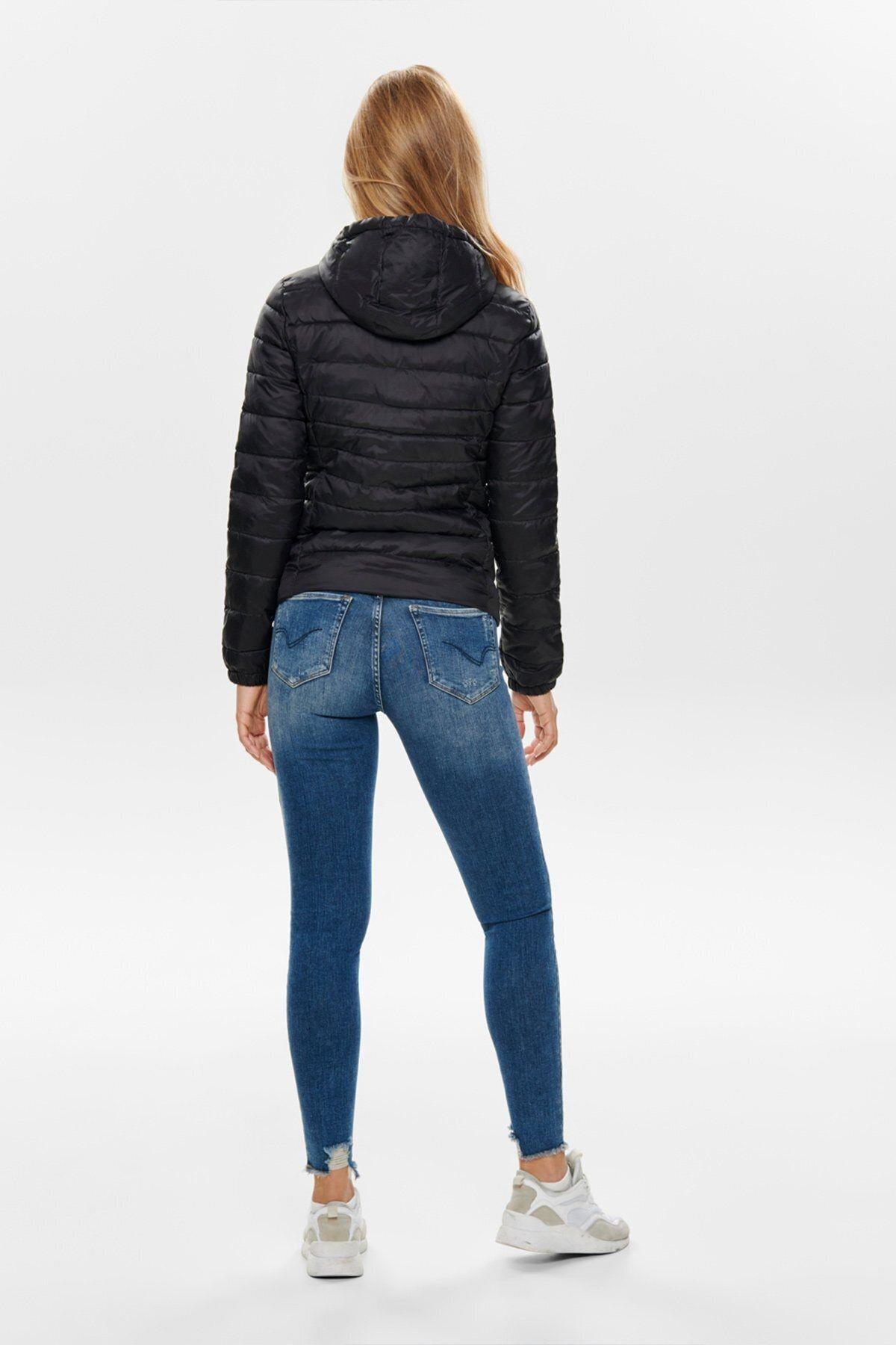 Only Kadın Baharlık Kapüşonlu Şişme Mont - 15156569 - Only - muk-15156569