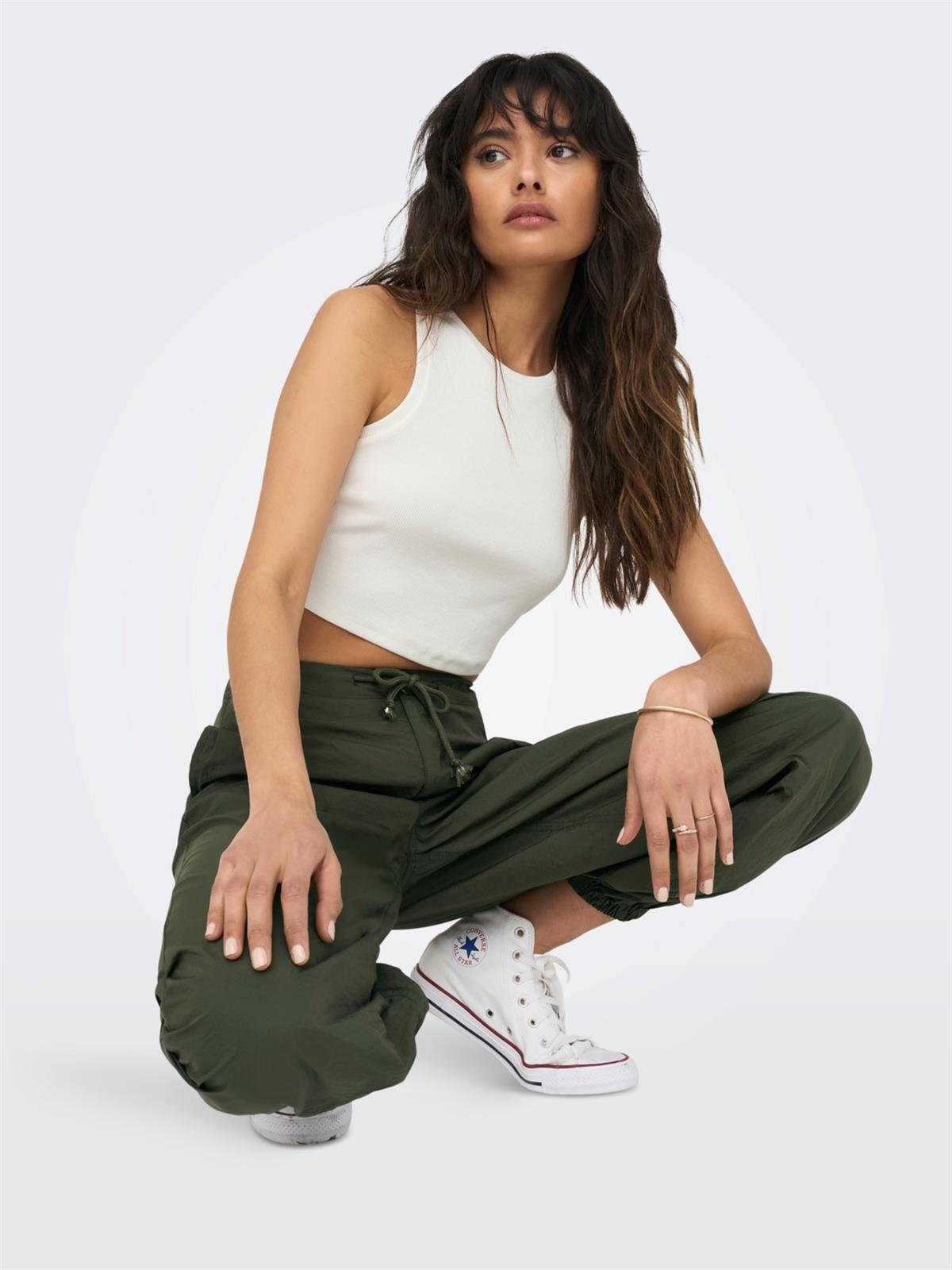 Only Kadın Crop ONLVILMA CROPPED TANK TOP - 15282771 - Only - 15282771
