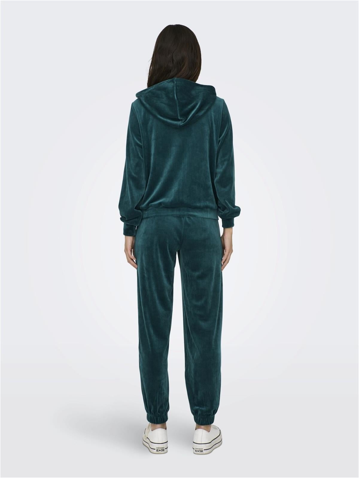 Only Kadın Kadife Kapüşonlu Sweatshirt - 15299670 - Only - 15299670