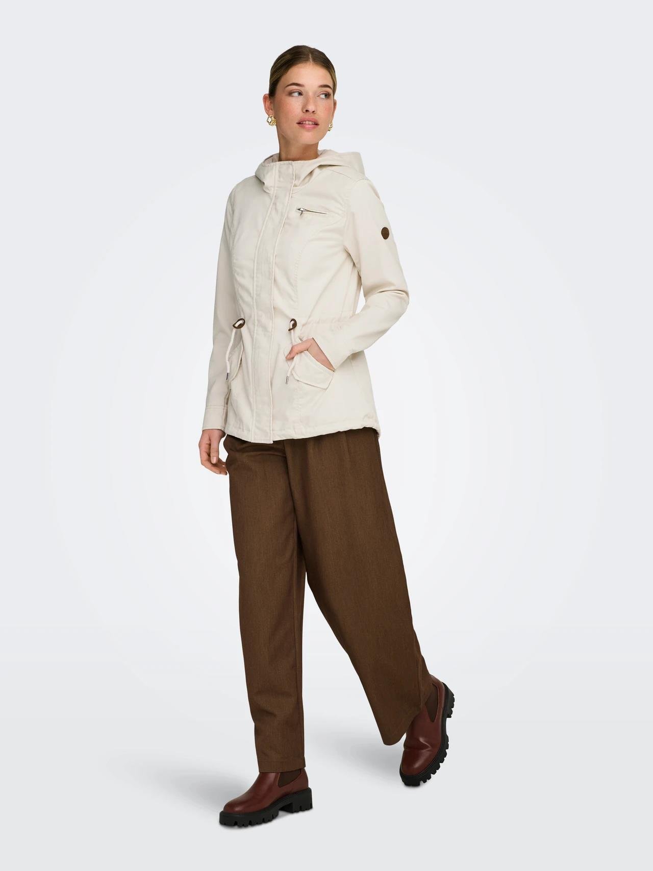 Only Kadın Kapüşonlu Canvas Parka Bej Ceket - 15319876 - Only - 15319876